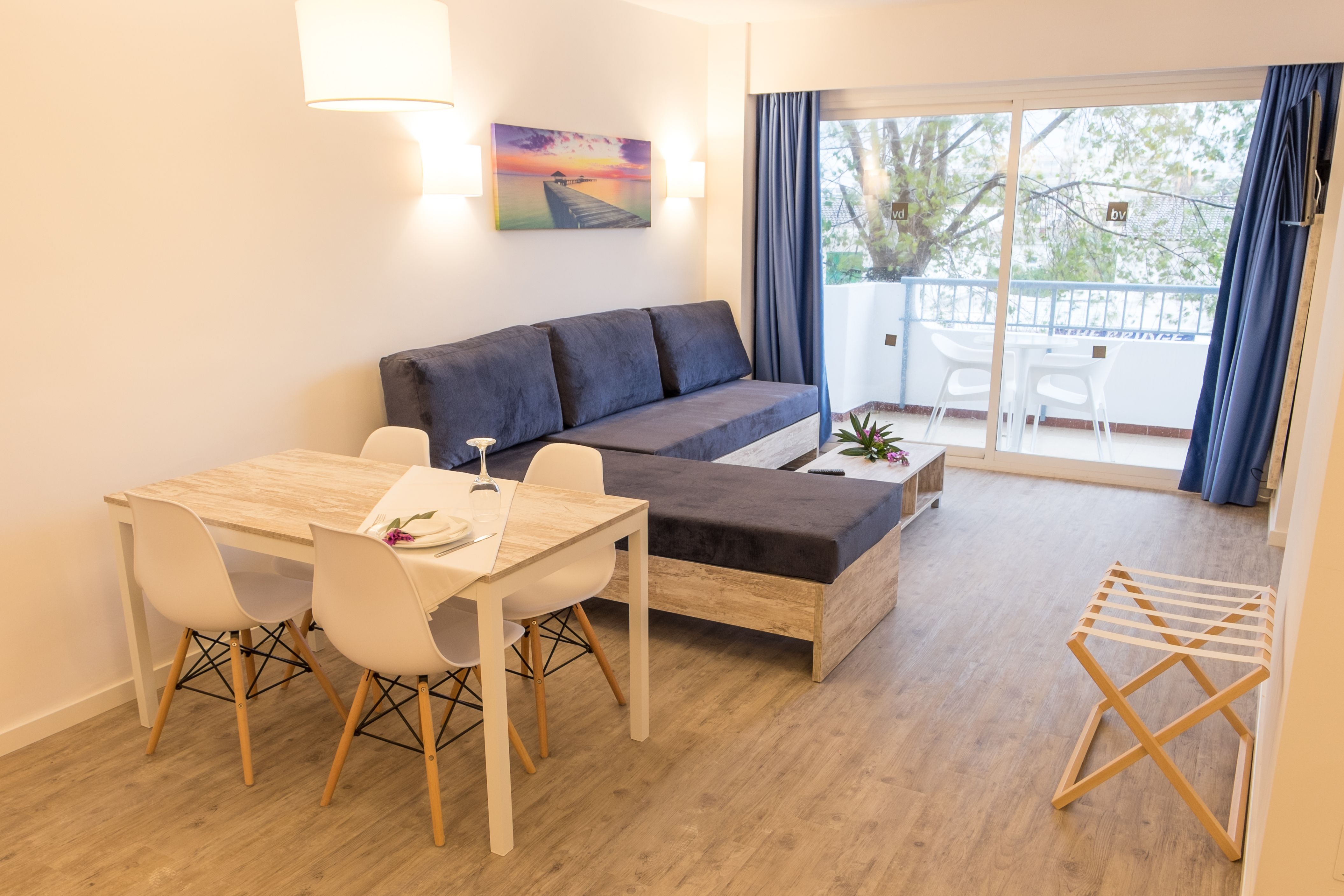 A1 - APARTMENT 1 BEDROOM BALCONY OR TERRACE