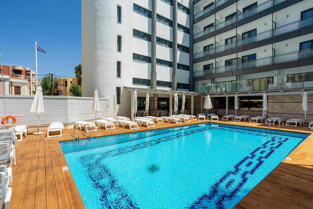 Rhodos Horizon City Hotel 2.jpg