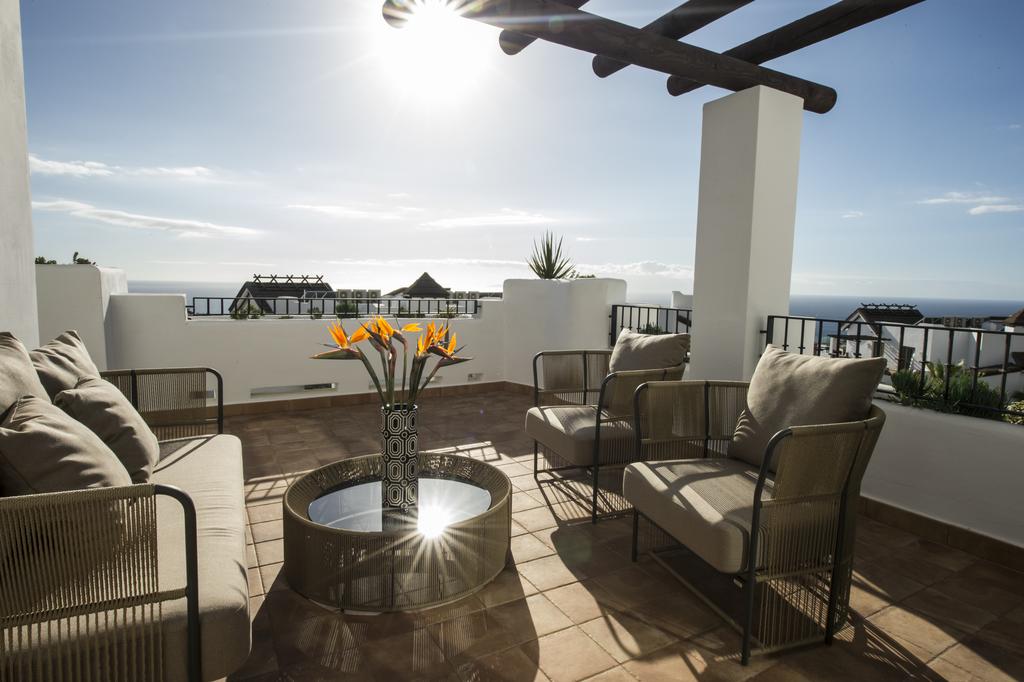 3 BEDROOMS SUITE SEA VIEW
