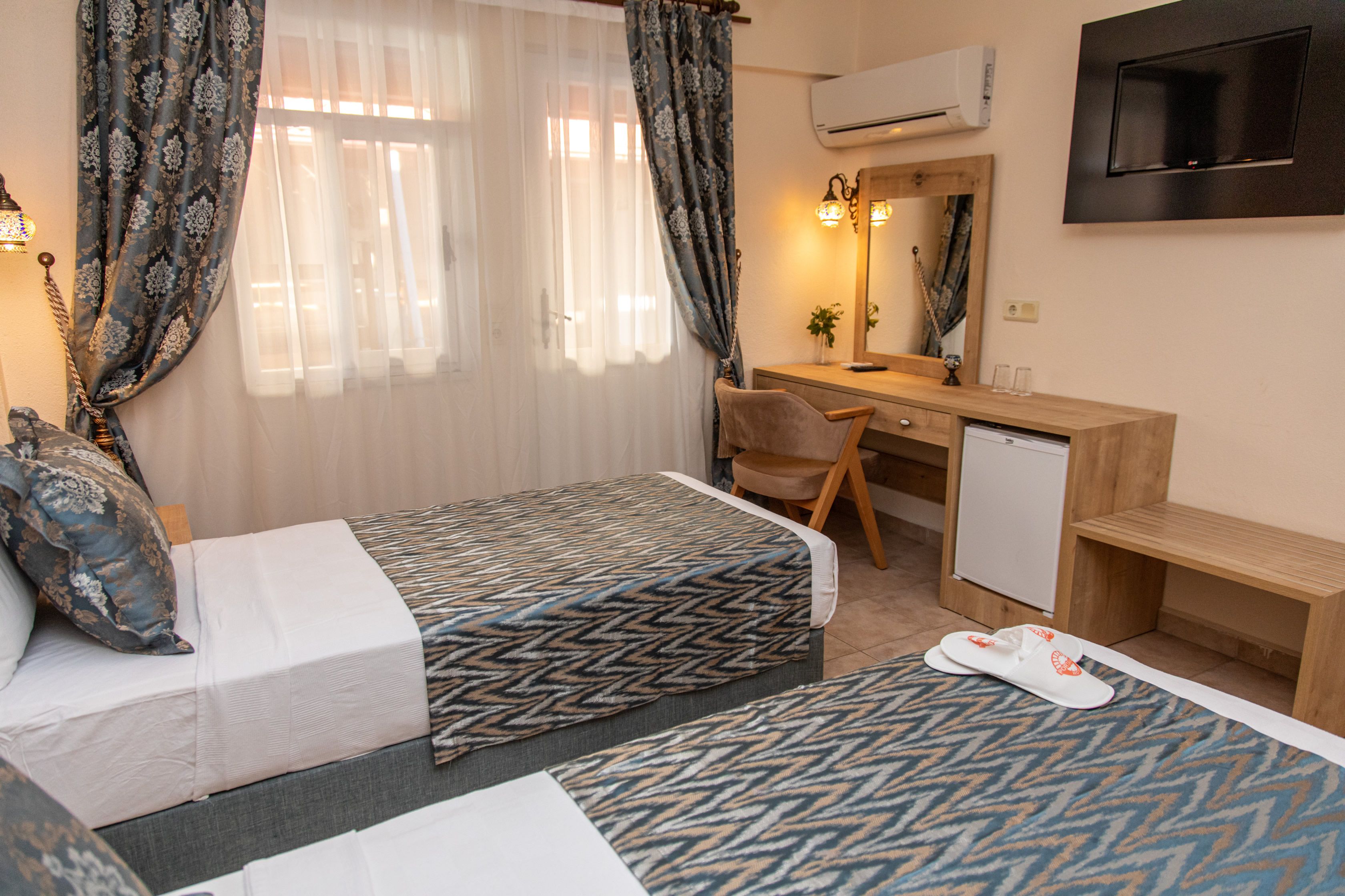 Single Terrace Room