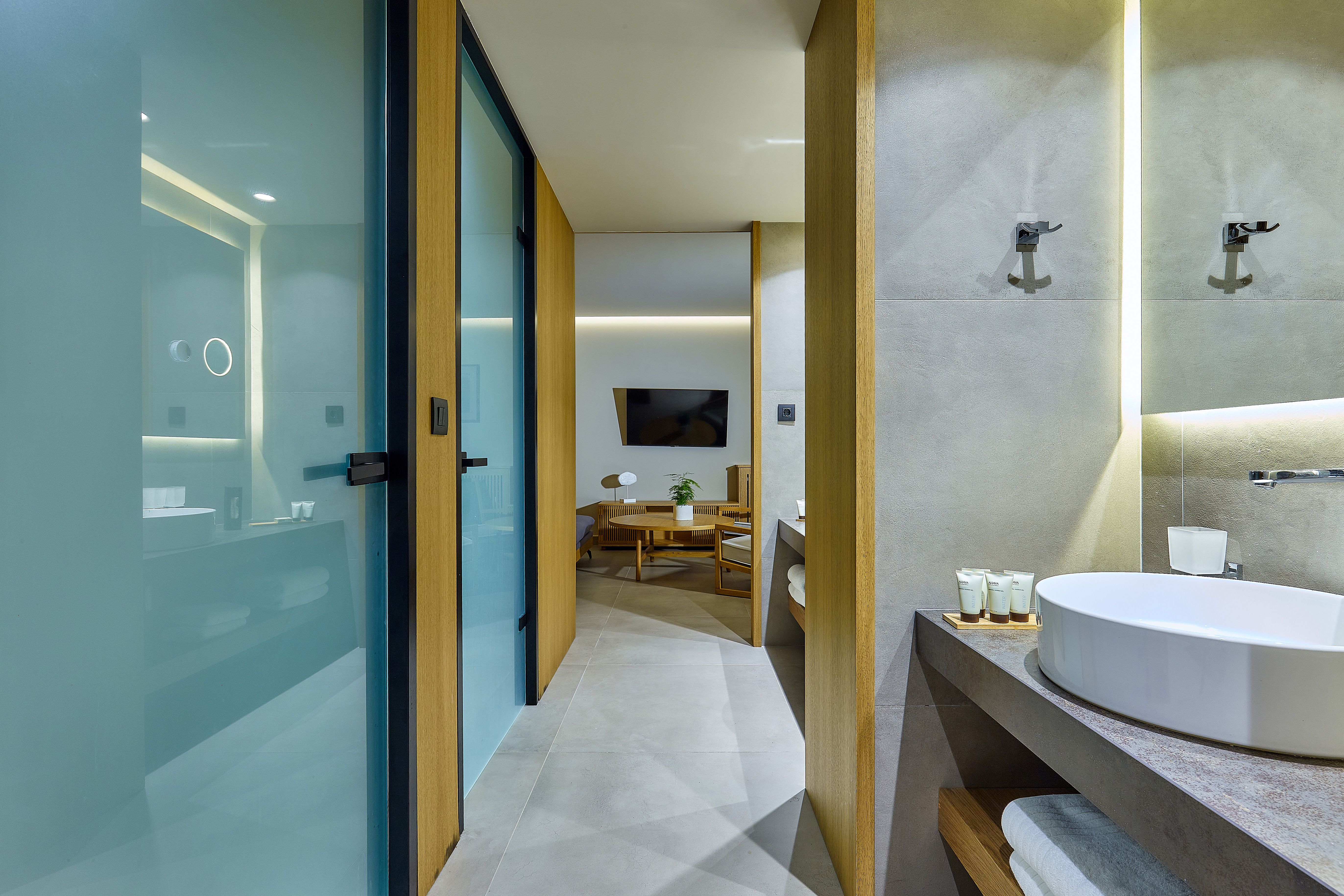 Diamond Ambassador Suite Plunge Pool Sea View