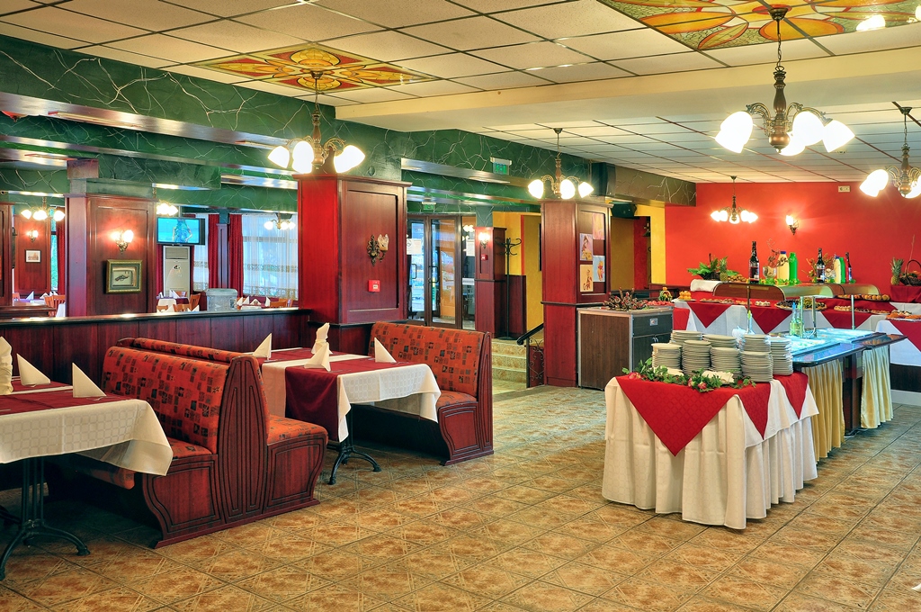 Main restaurant Golden Eagle