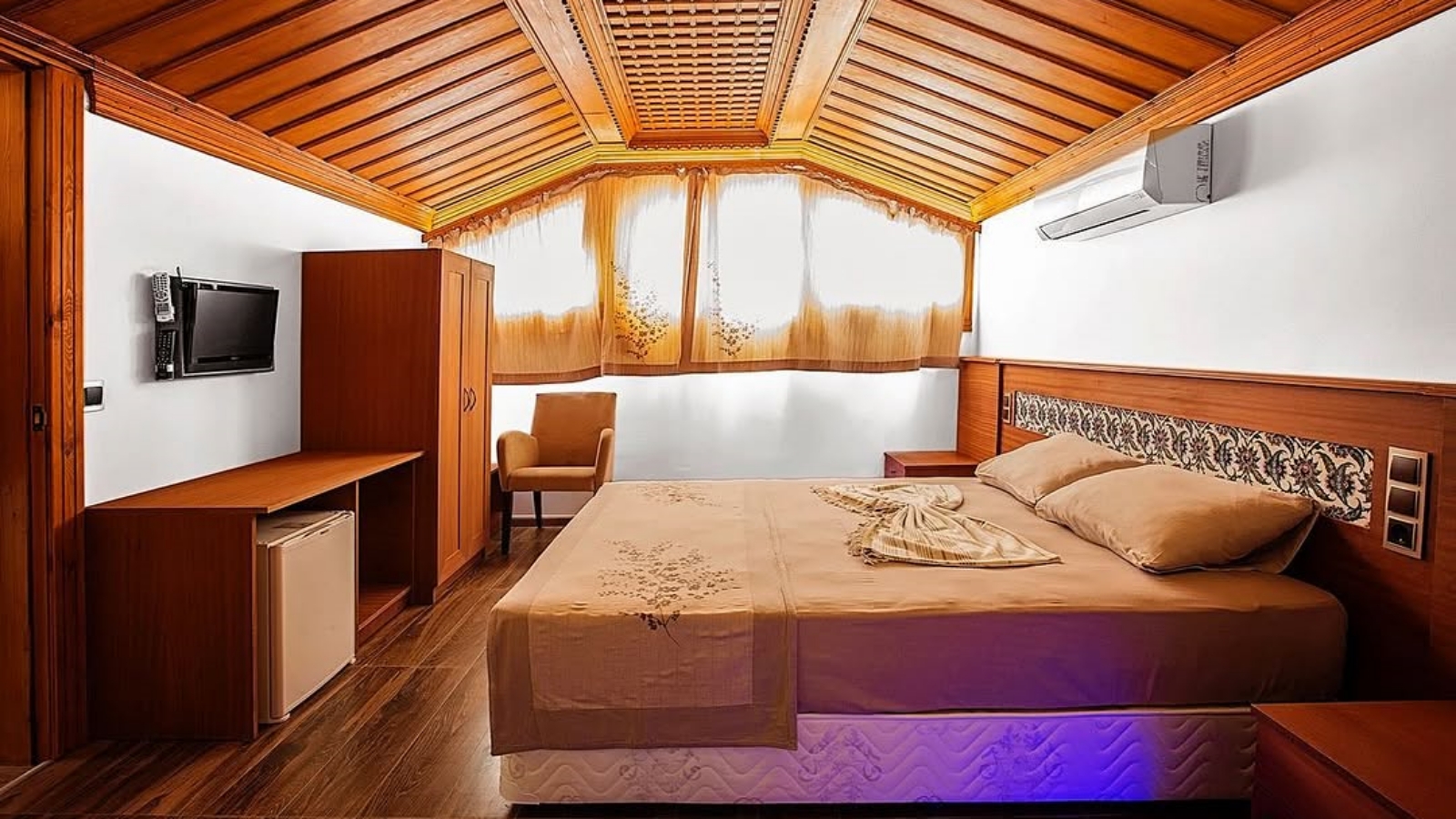 Suite Room
