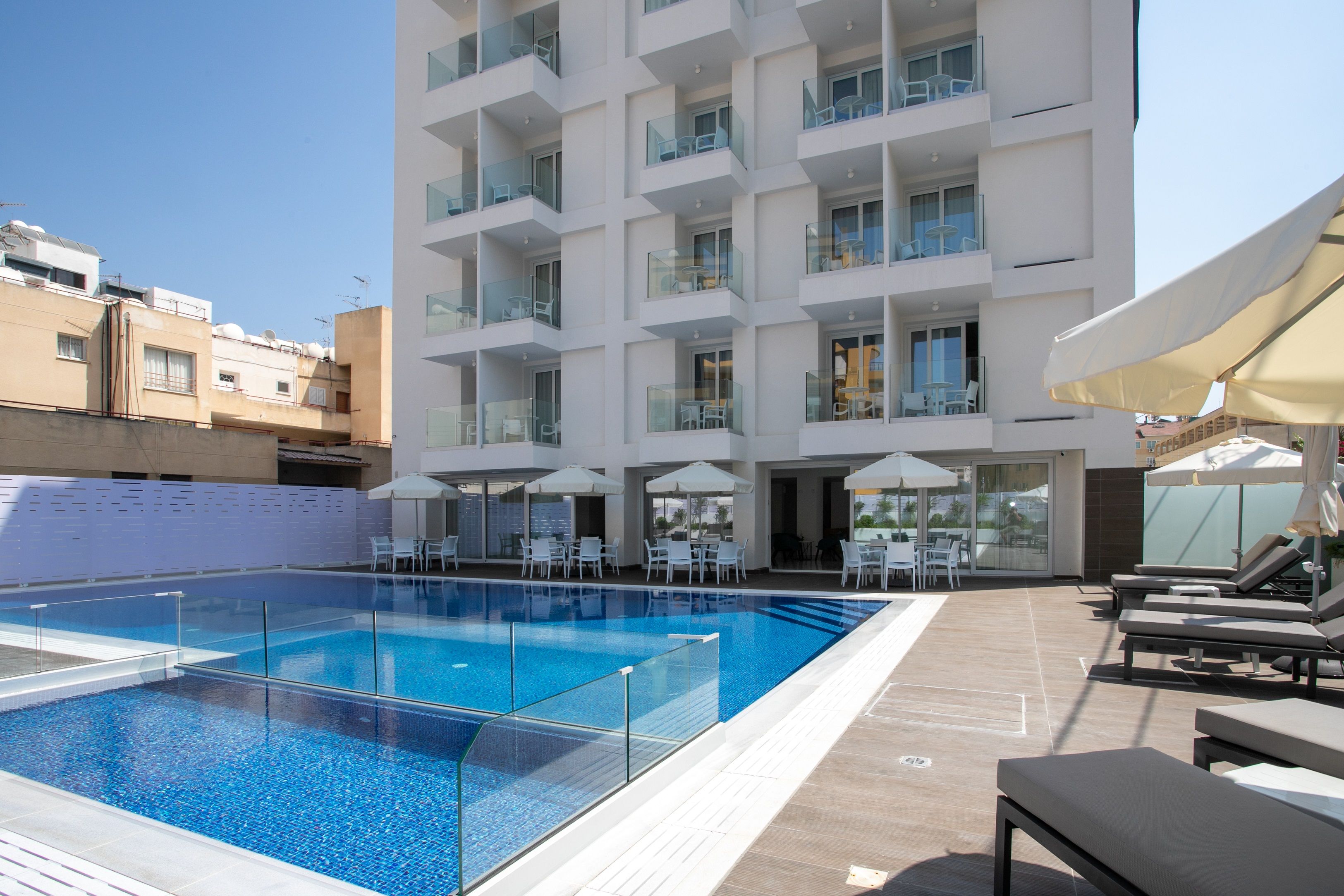 Piscina deschisă