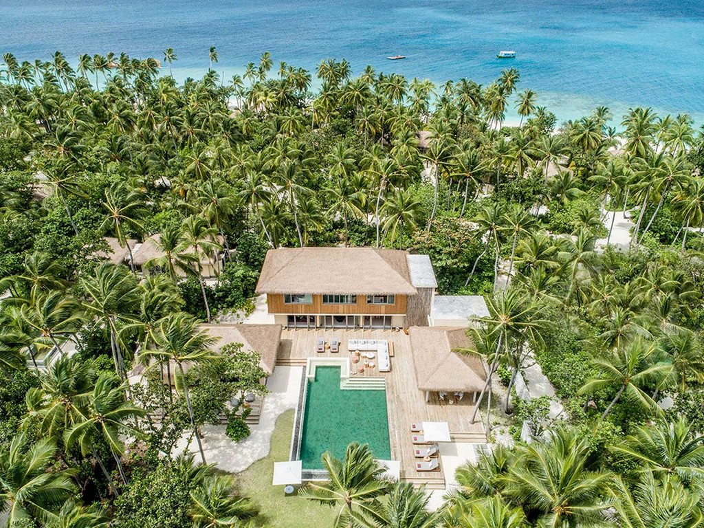 Three Bedroom Royal Beachfront Residence