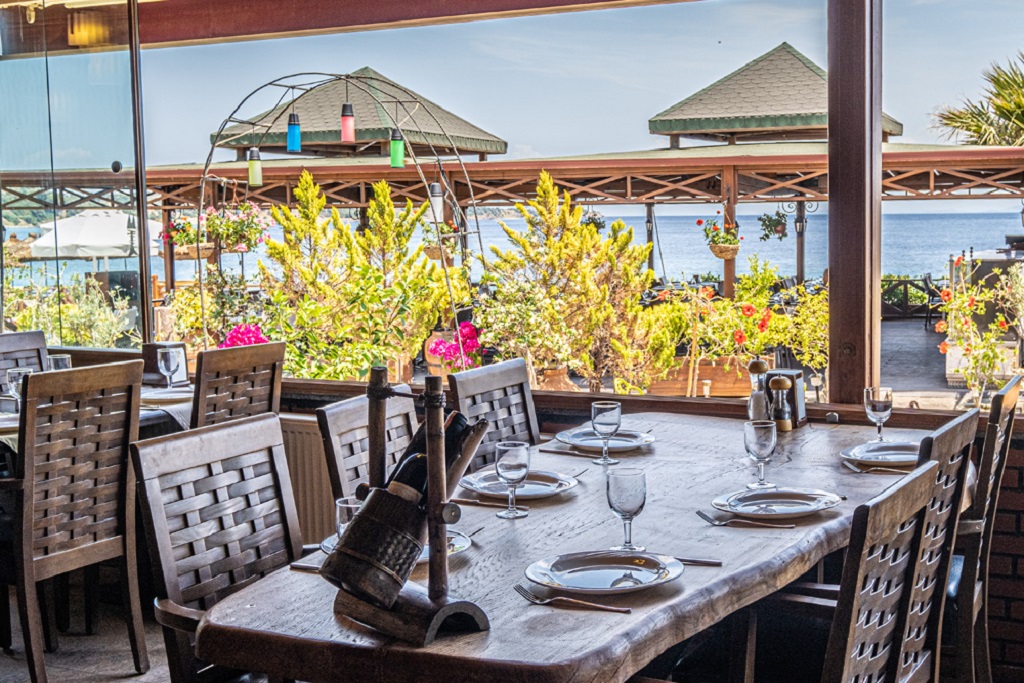 ANA RESTORAN