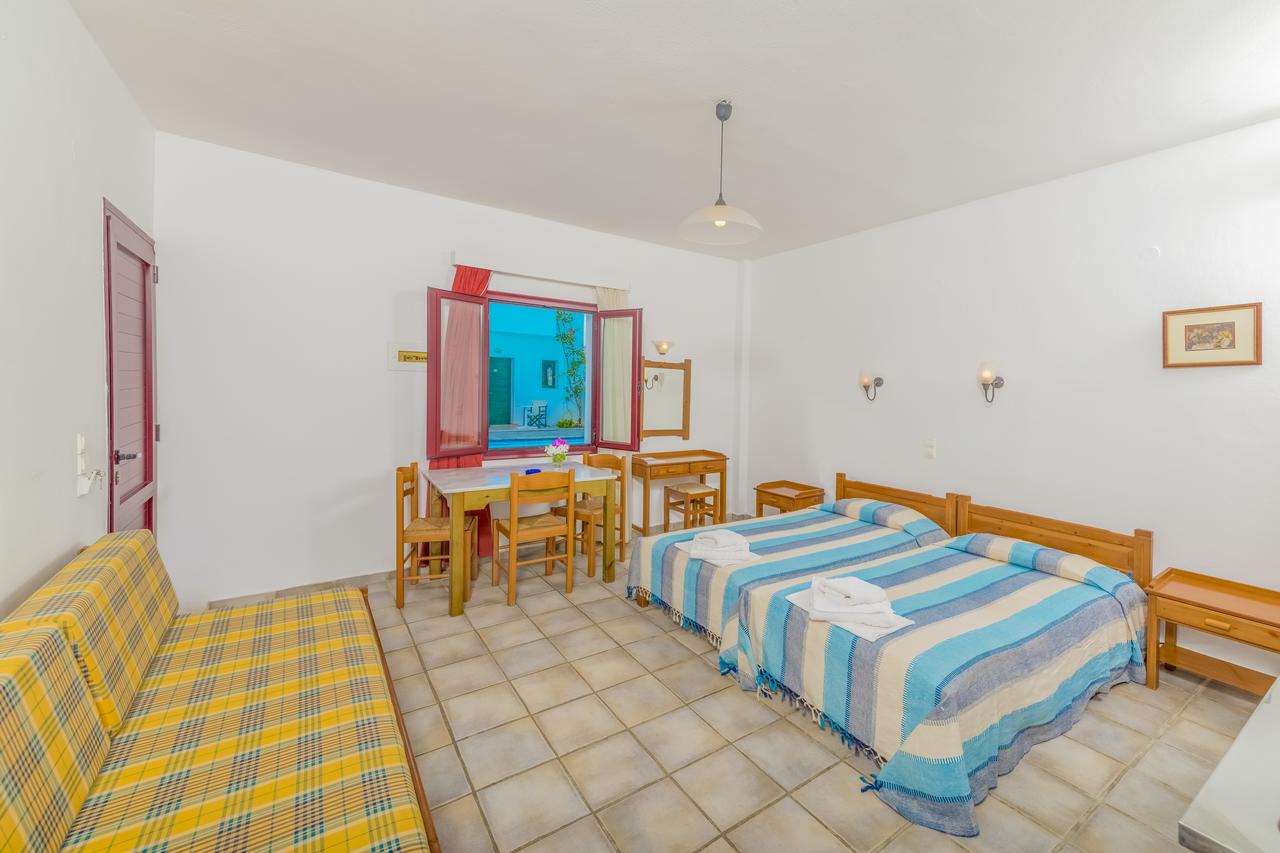 ONE BEDROOM APARTMENT