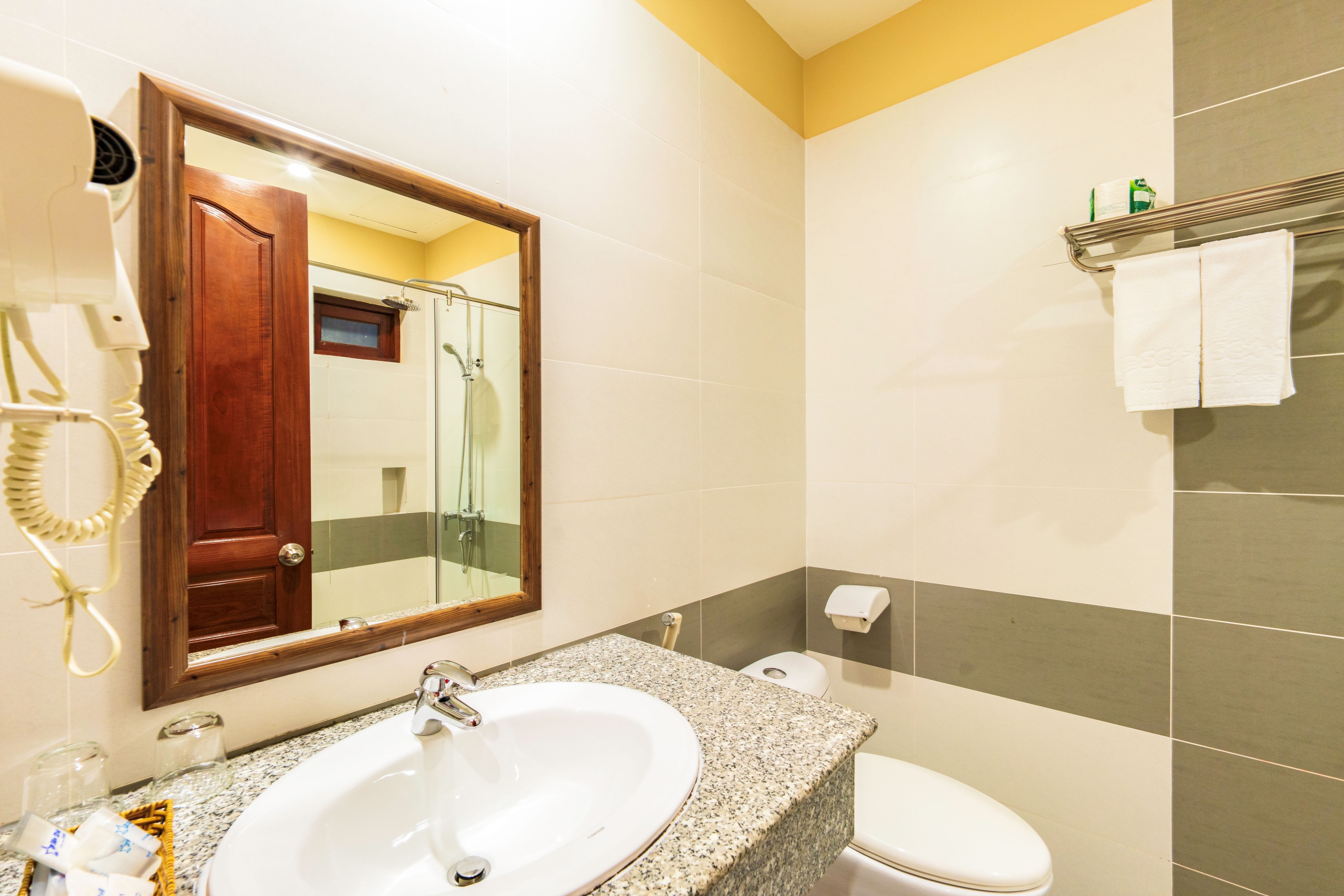  ROOM DELUXE WITH BALCONY GARDENVIEW