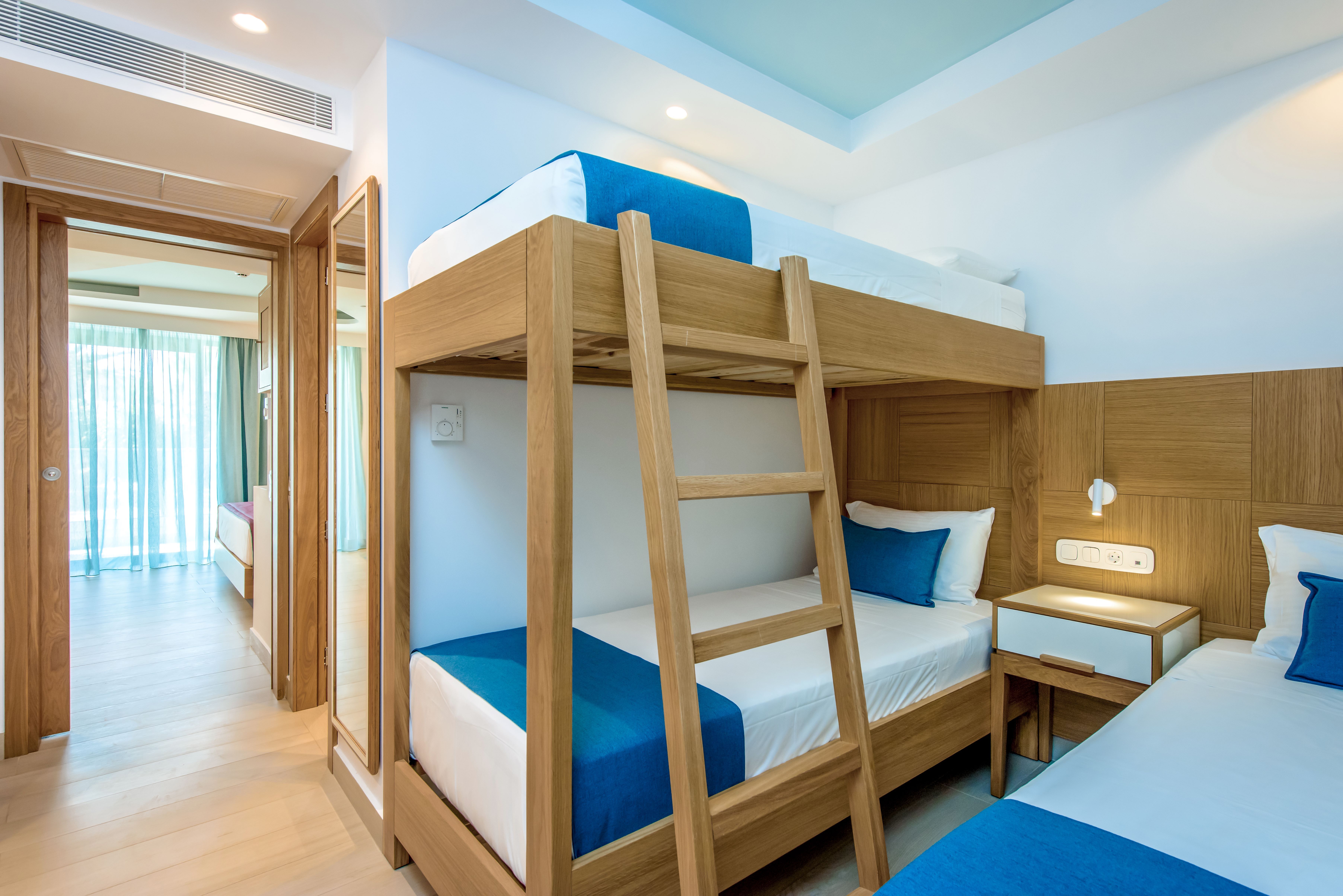 2 Bedroom Family Room XL Inland View, for 5 pax