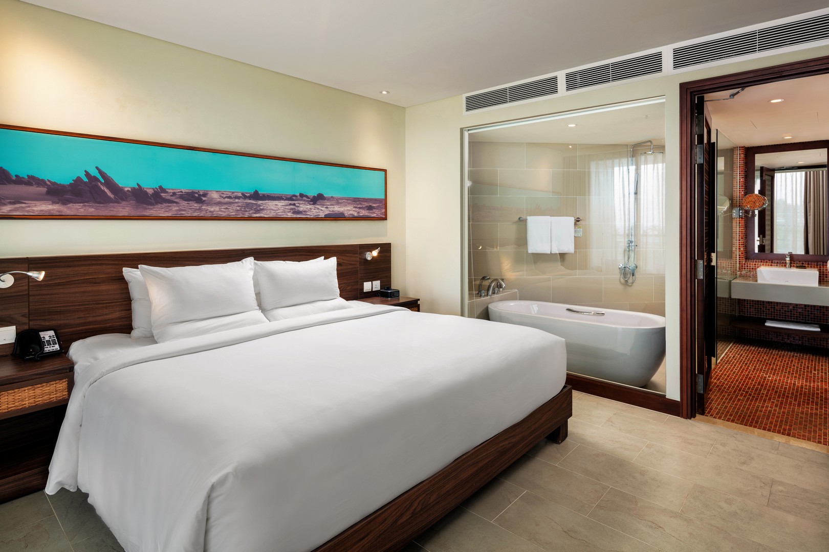 SUITE WITH BALCONY (CHILD WITHOUT EXTRA BED)