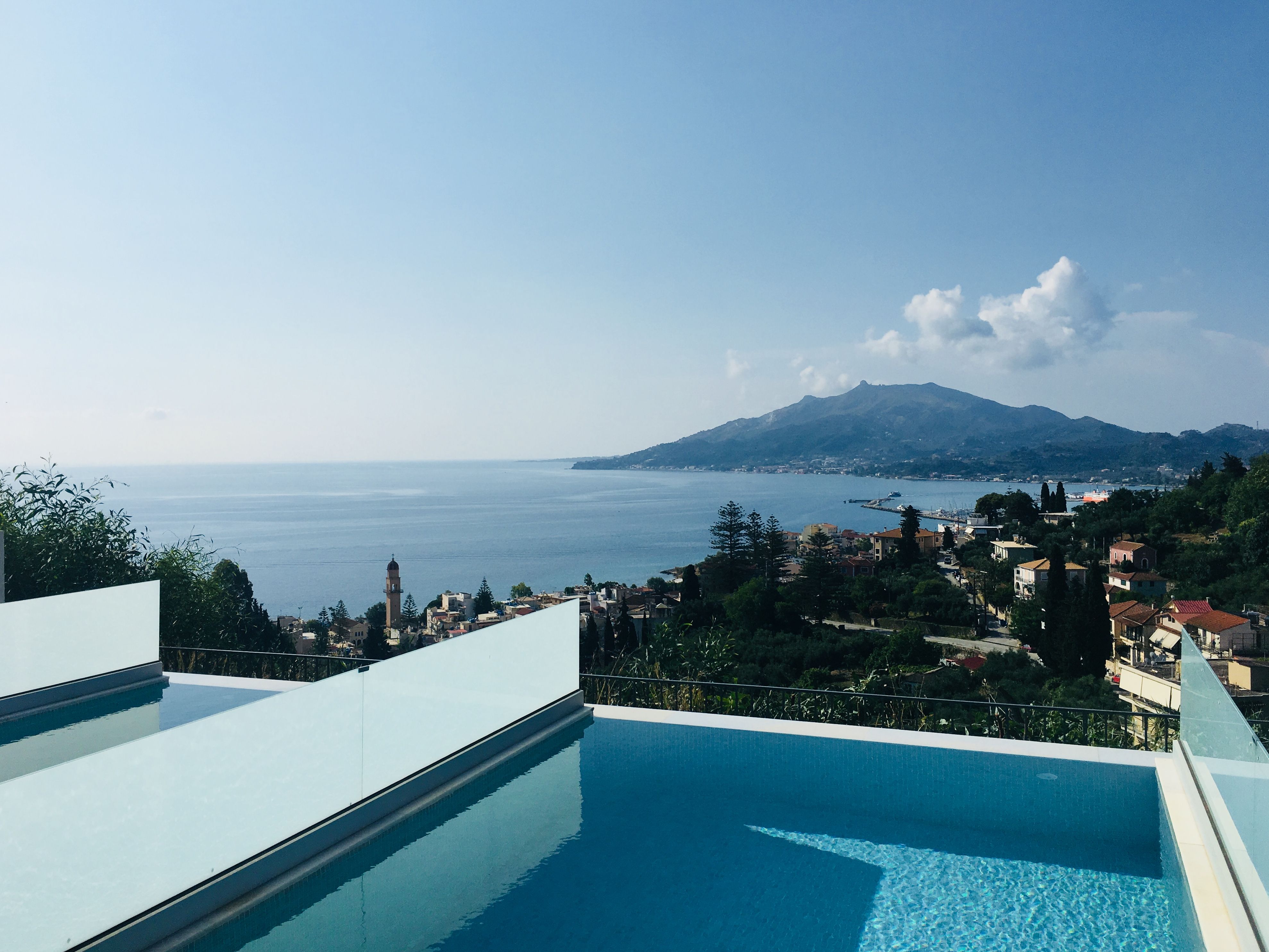 Suite with private pool