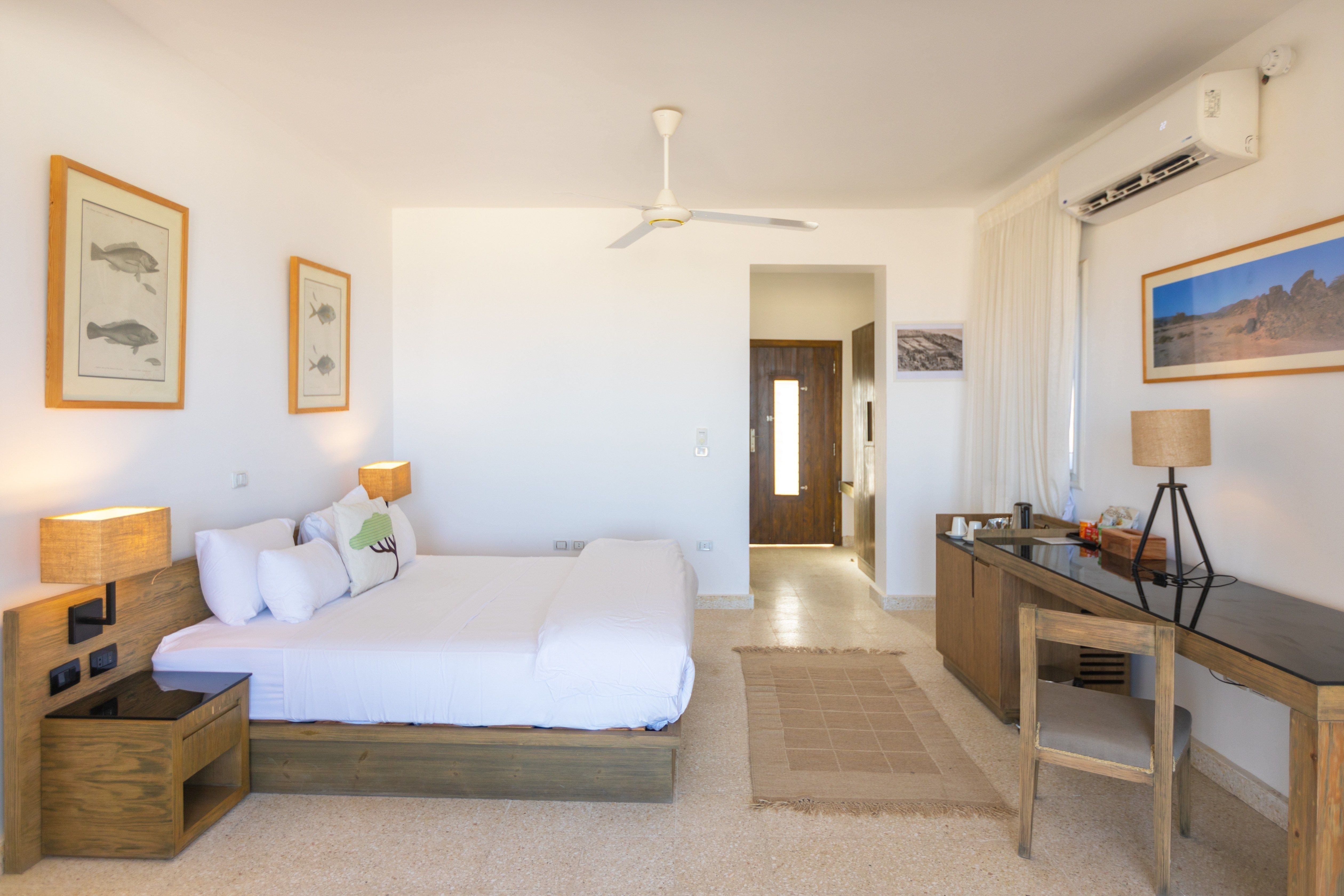 SUPK - Superior Room King Bed
