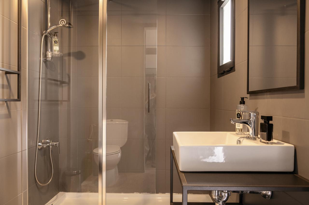 Room Twin LandView