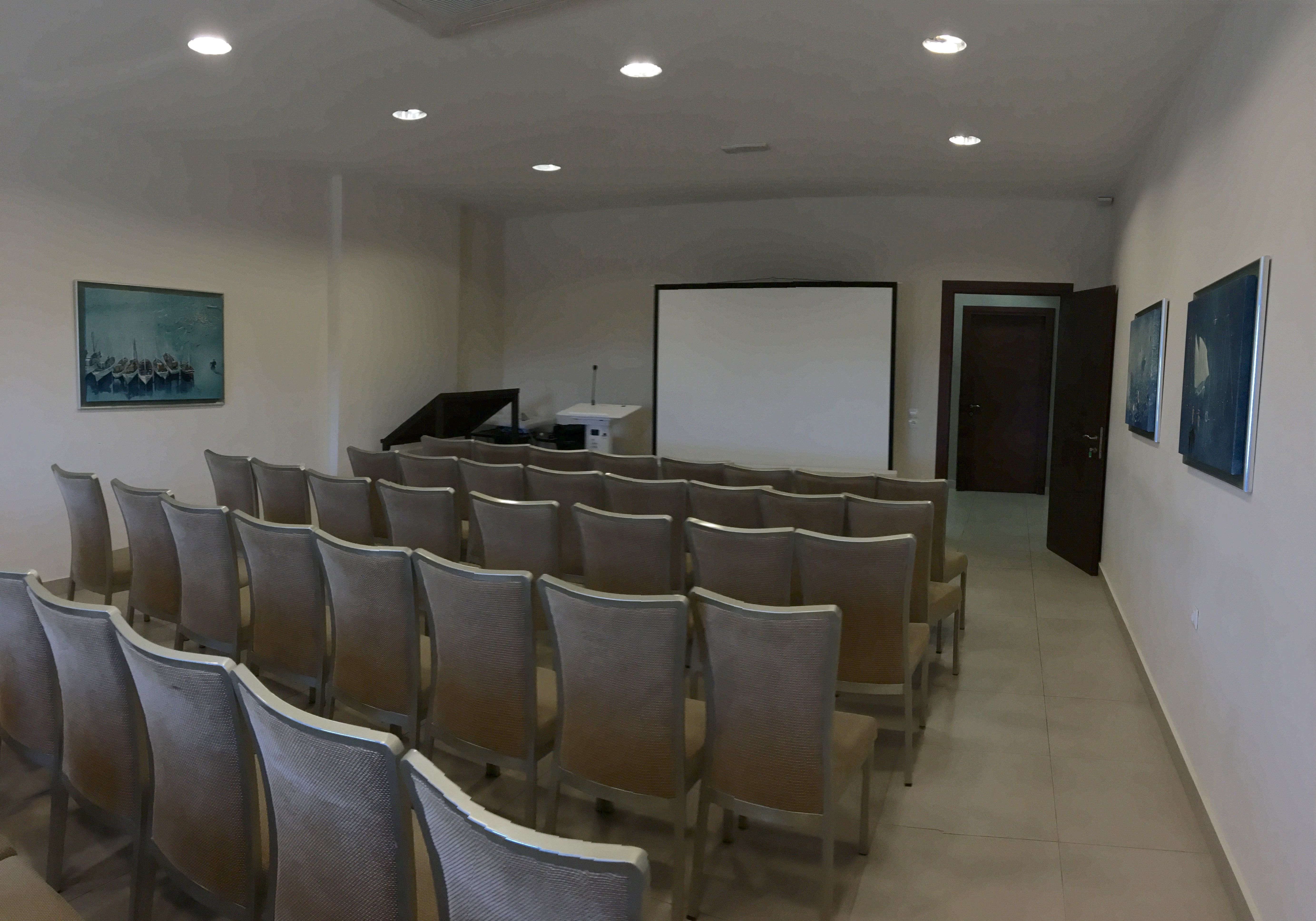 MICE (servicii de organizare de întâlniri, conferințe, alte evenimente)