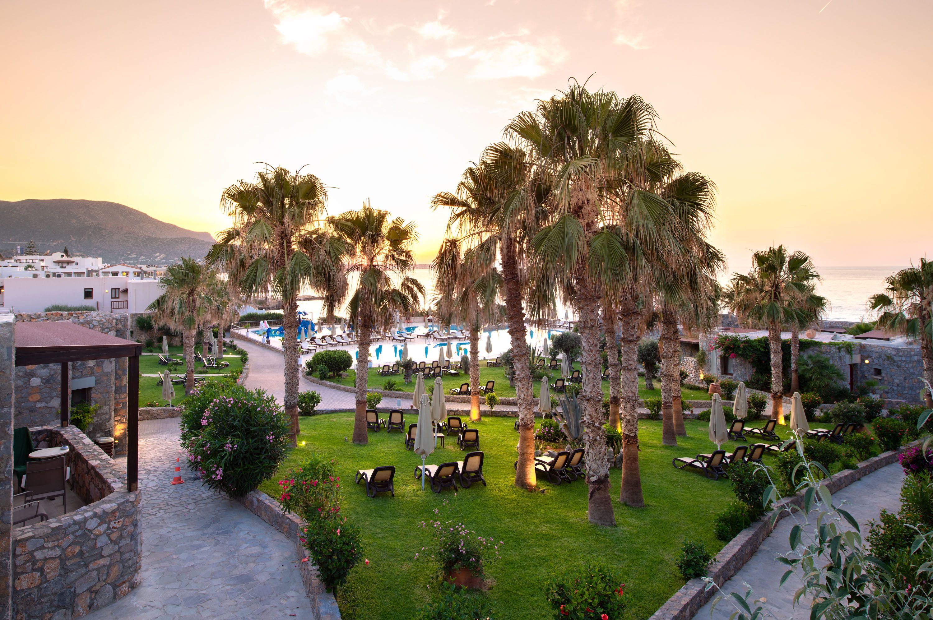 Aeolos Pool Bar