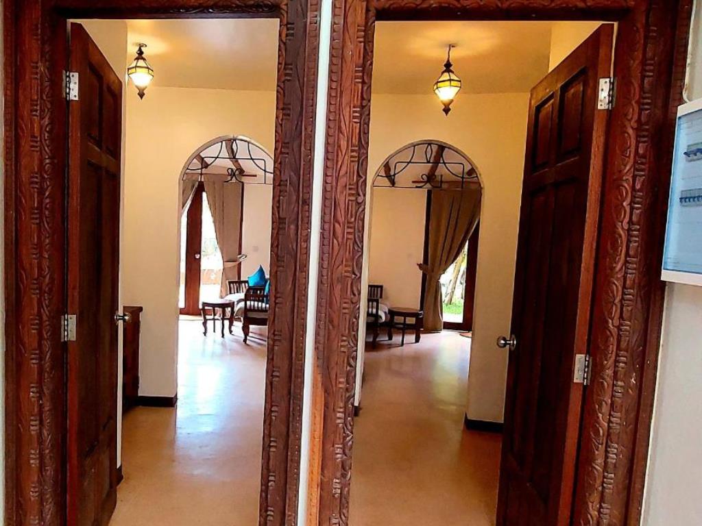 FAMILY ROOM INTERCONNECTING(CHILD WITHOUT EXTRA BED)