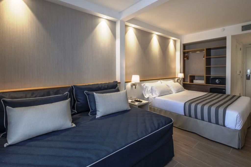 Double standard room Balcony or Terrace single use