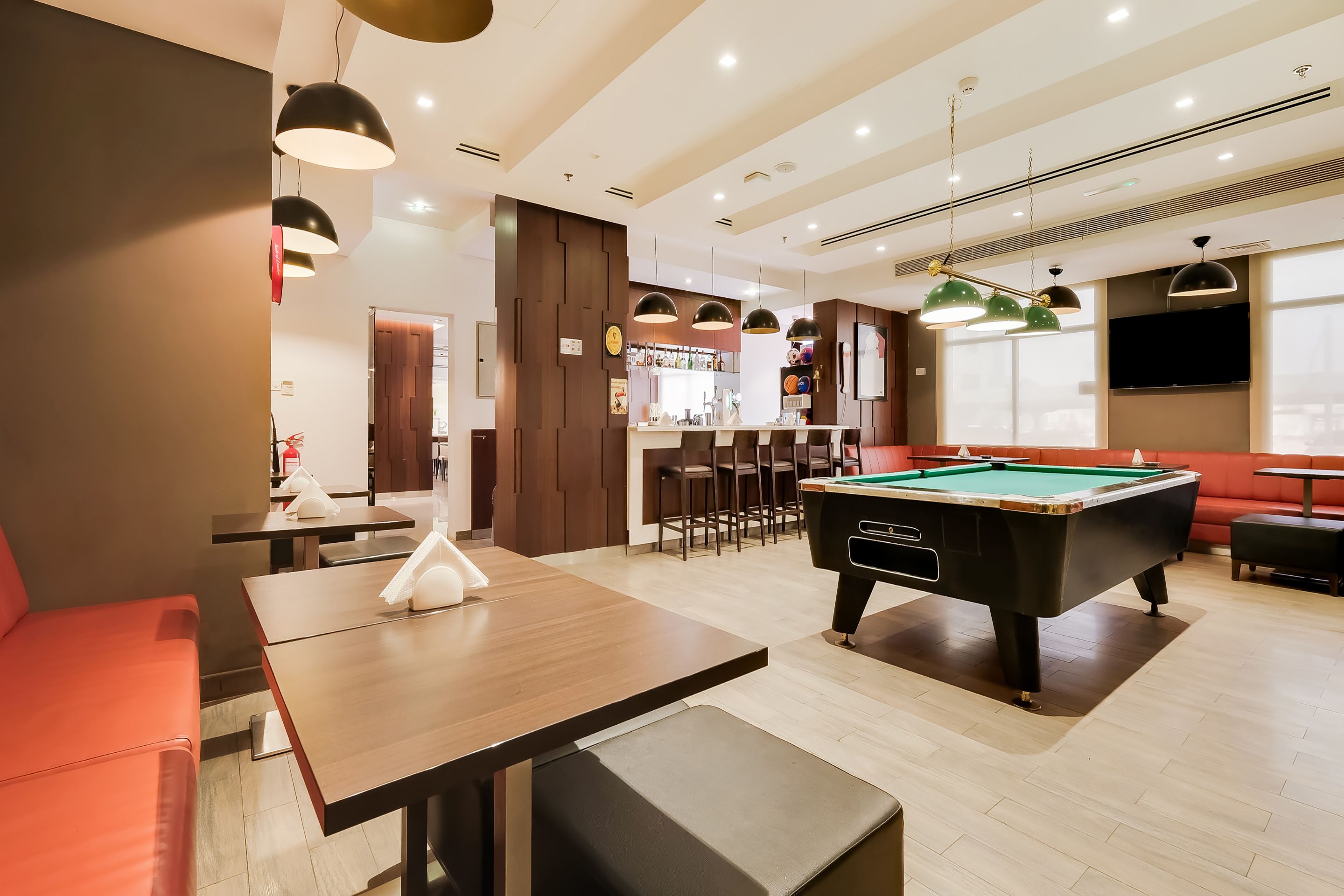 Champs Bar