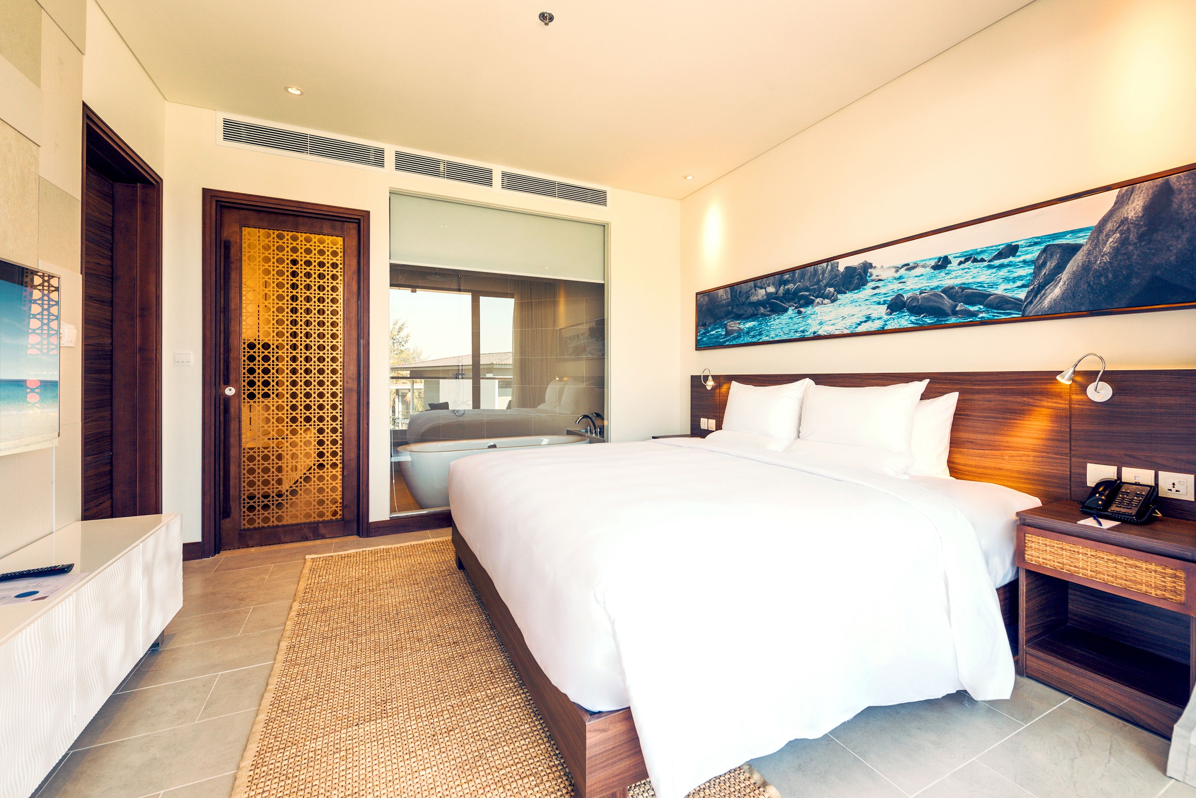 SUITE WITH BALCONY 