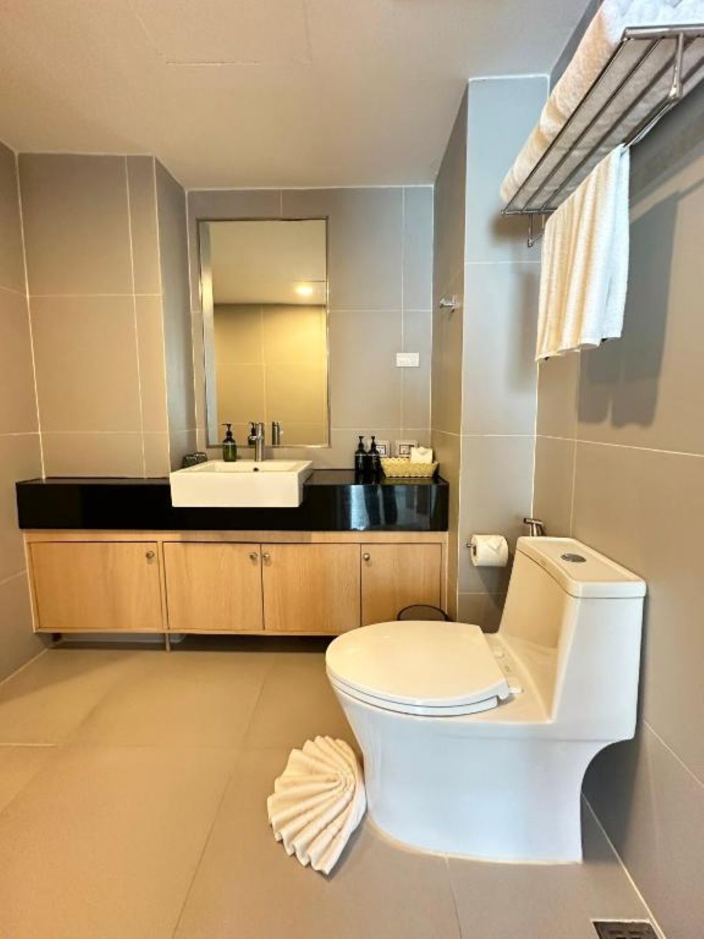 One Bedroom Suite