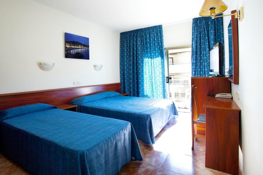 MONOPARENTAL ROOM