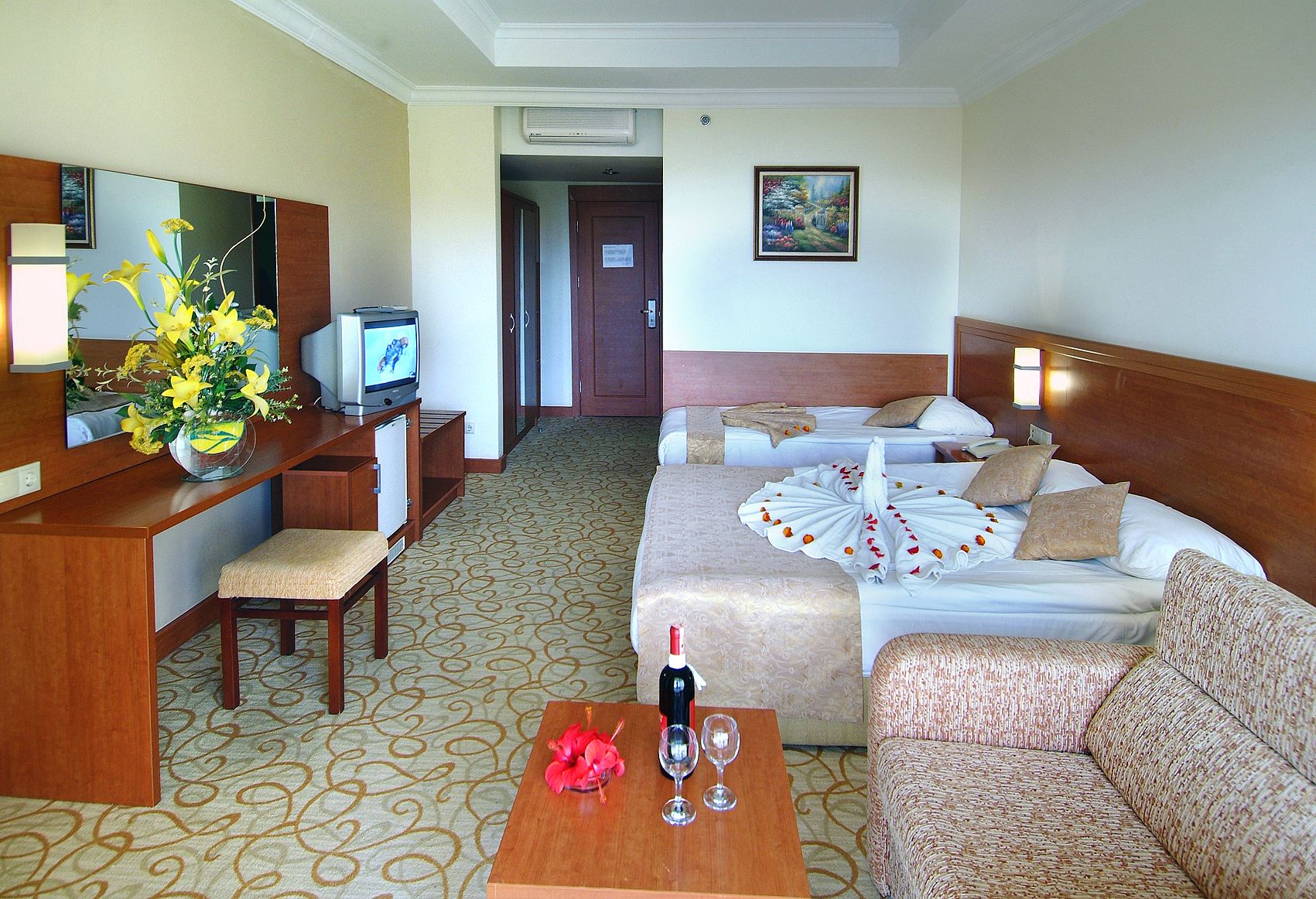 STANDARD ROOM