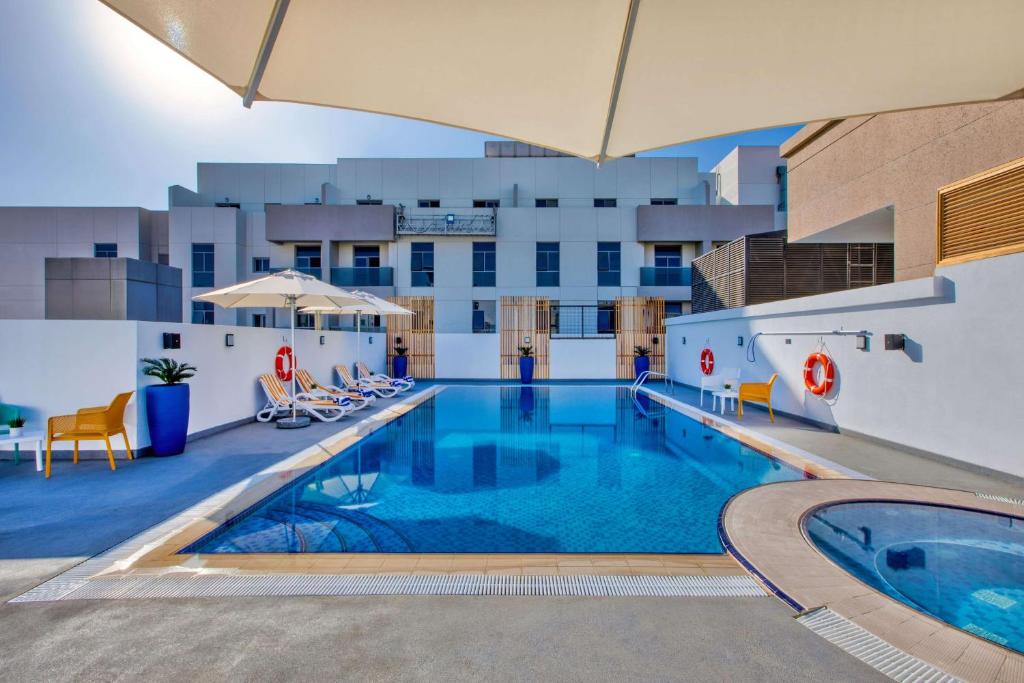 Piscina deschisă