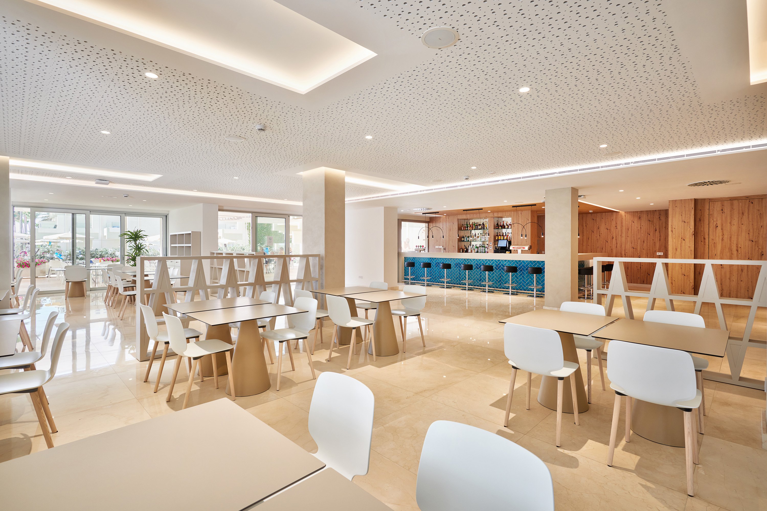 Mediterraneo Cafeteria
