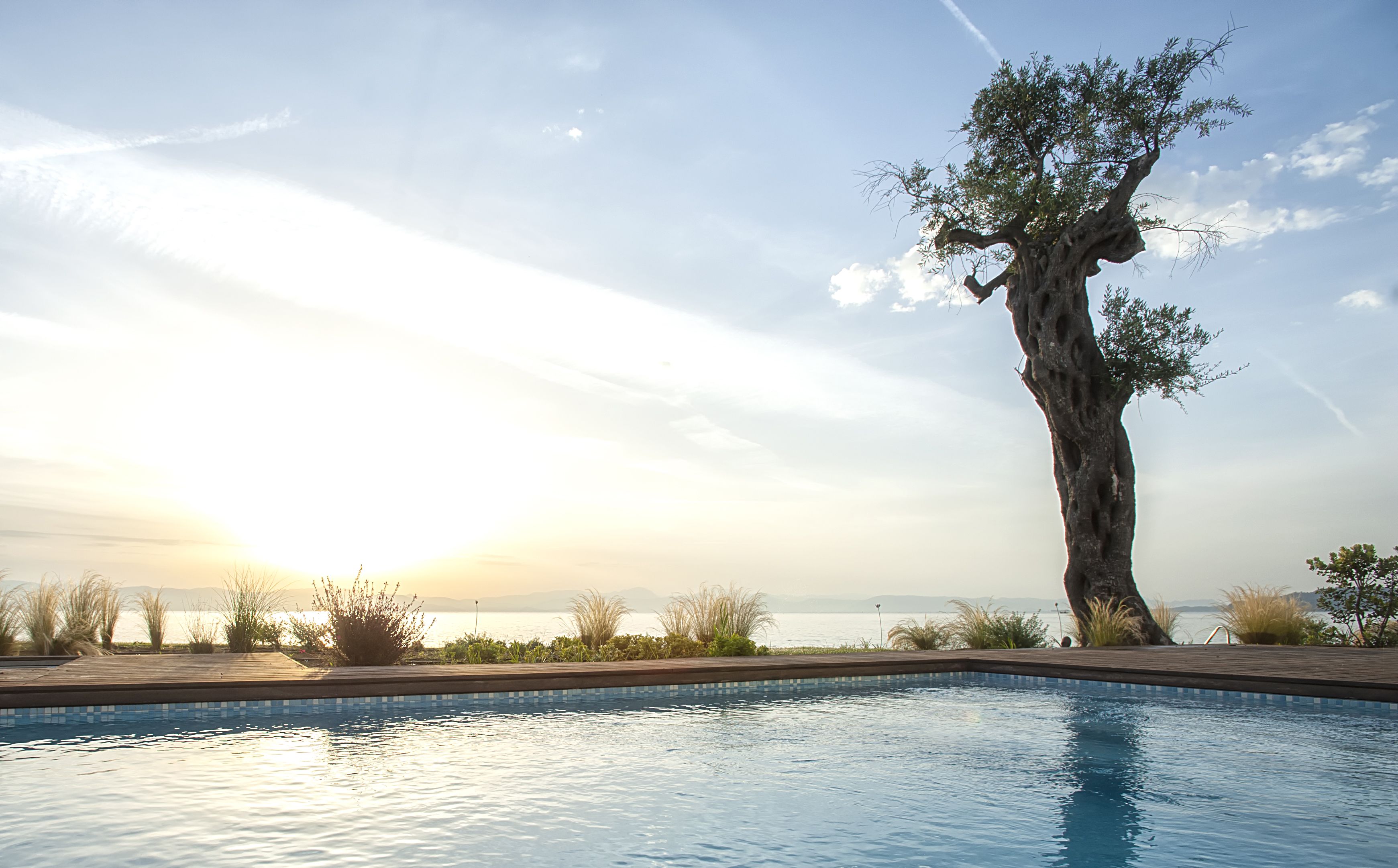 Grand Pavilion Waterfront with  Private Pool