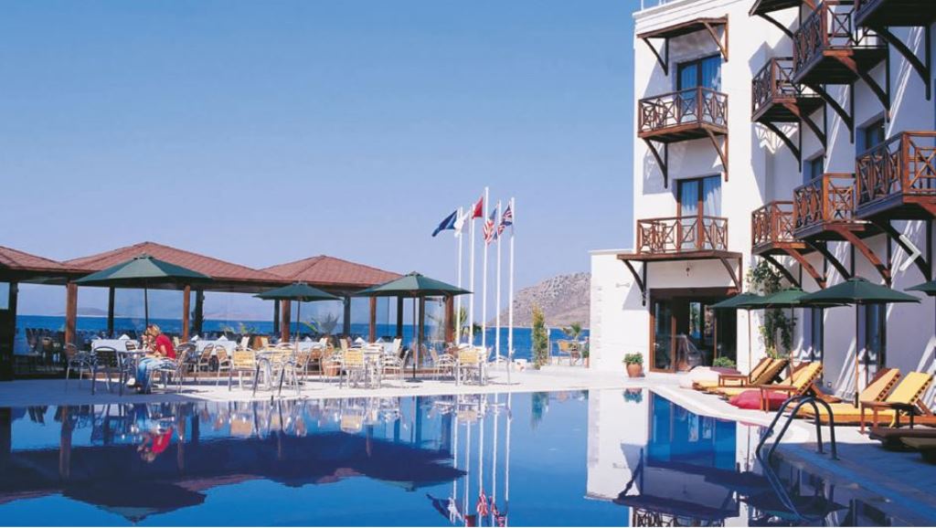Piscina deschisă