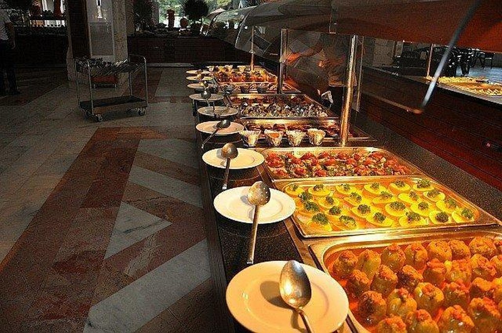 MAIN RESTAURANT