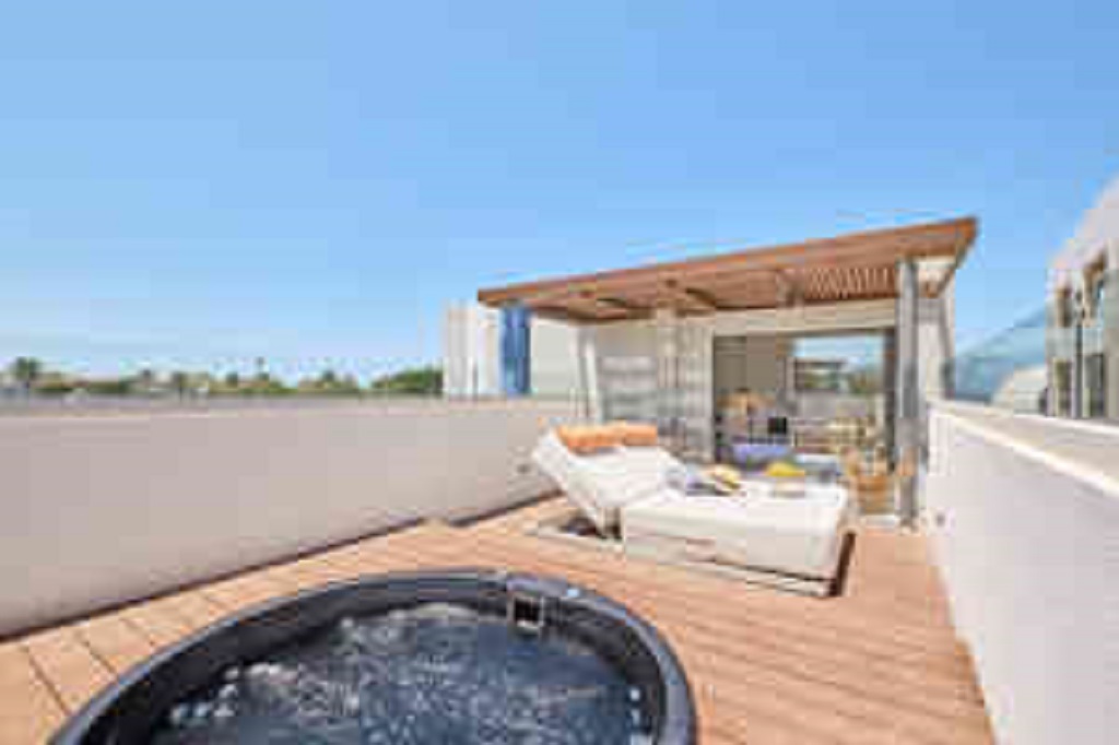 ROOM DOUBLE PRIVATE-GARDEN-HYDROMASSAGE TUB