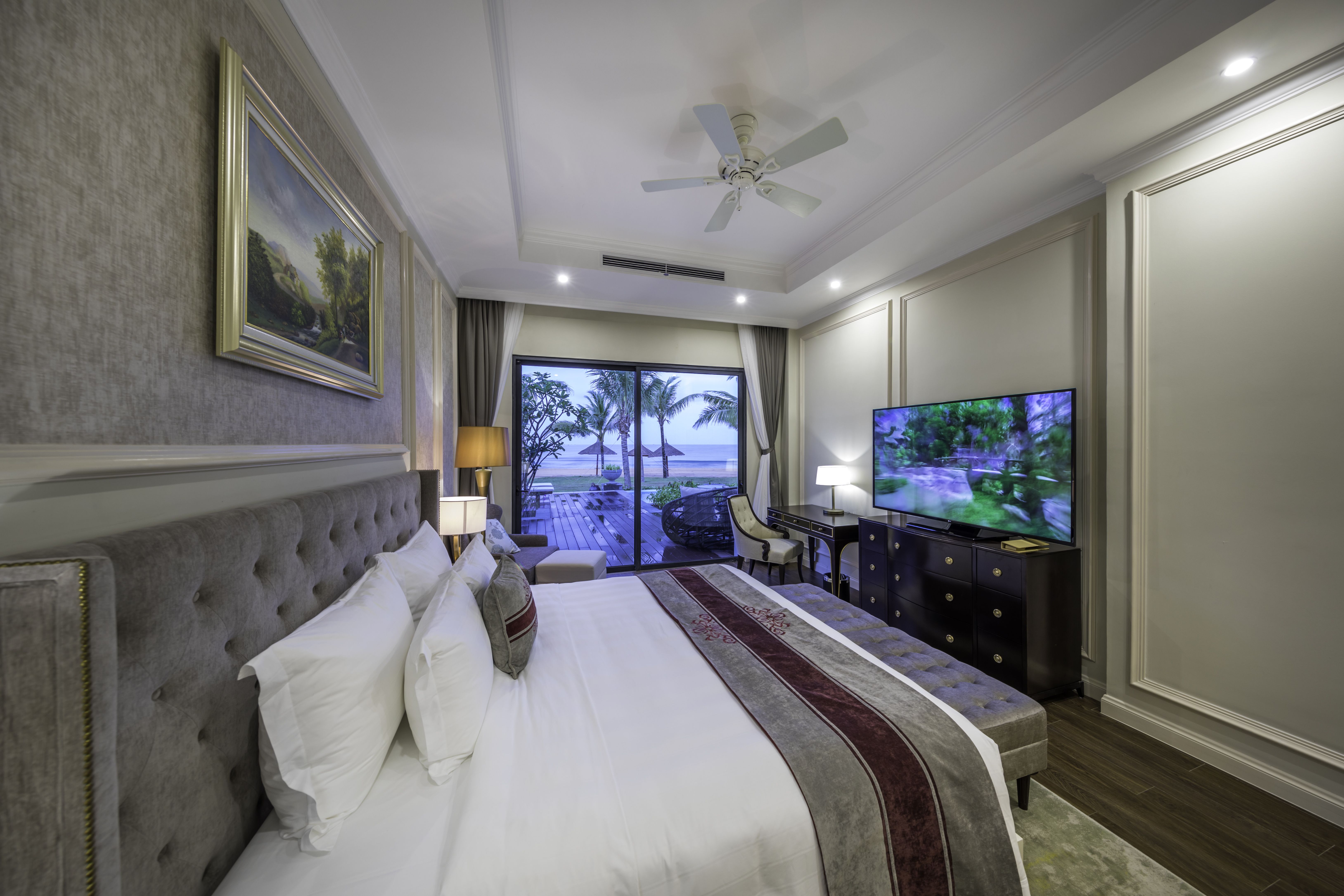 VILLA 4 BEDROOM POOL VIEW (NO EXTRA BED)