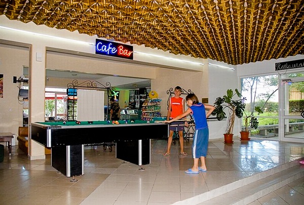 Mamaia, Hotel Doina, interior, biliard.jpg