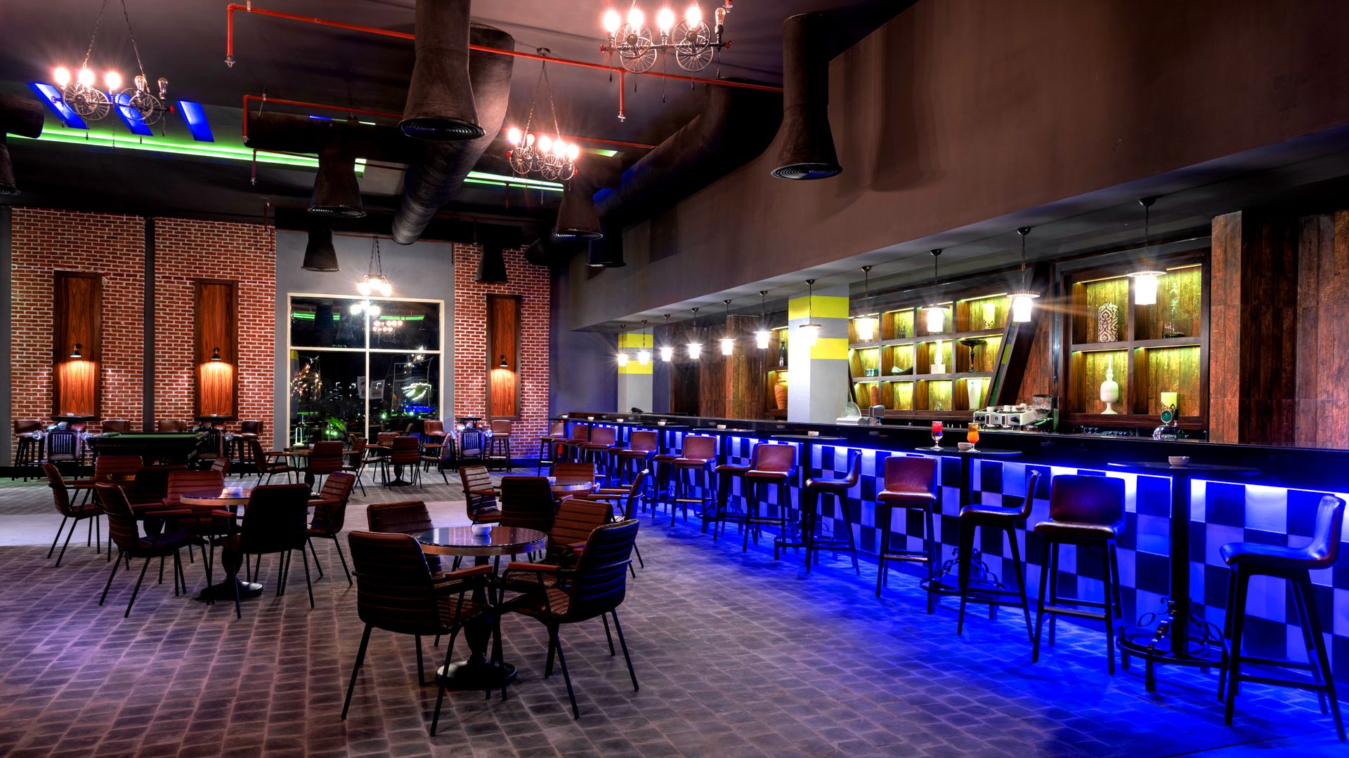 Aqua Park Bar 