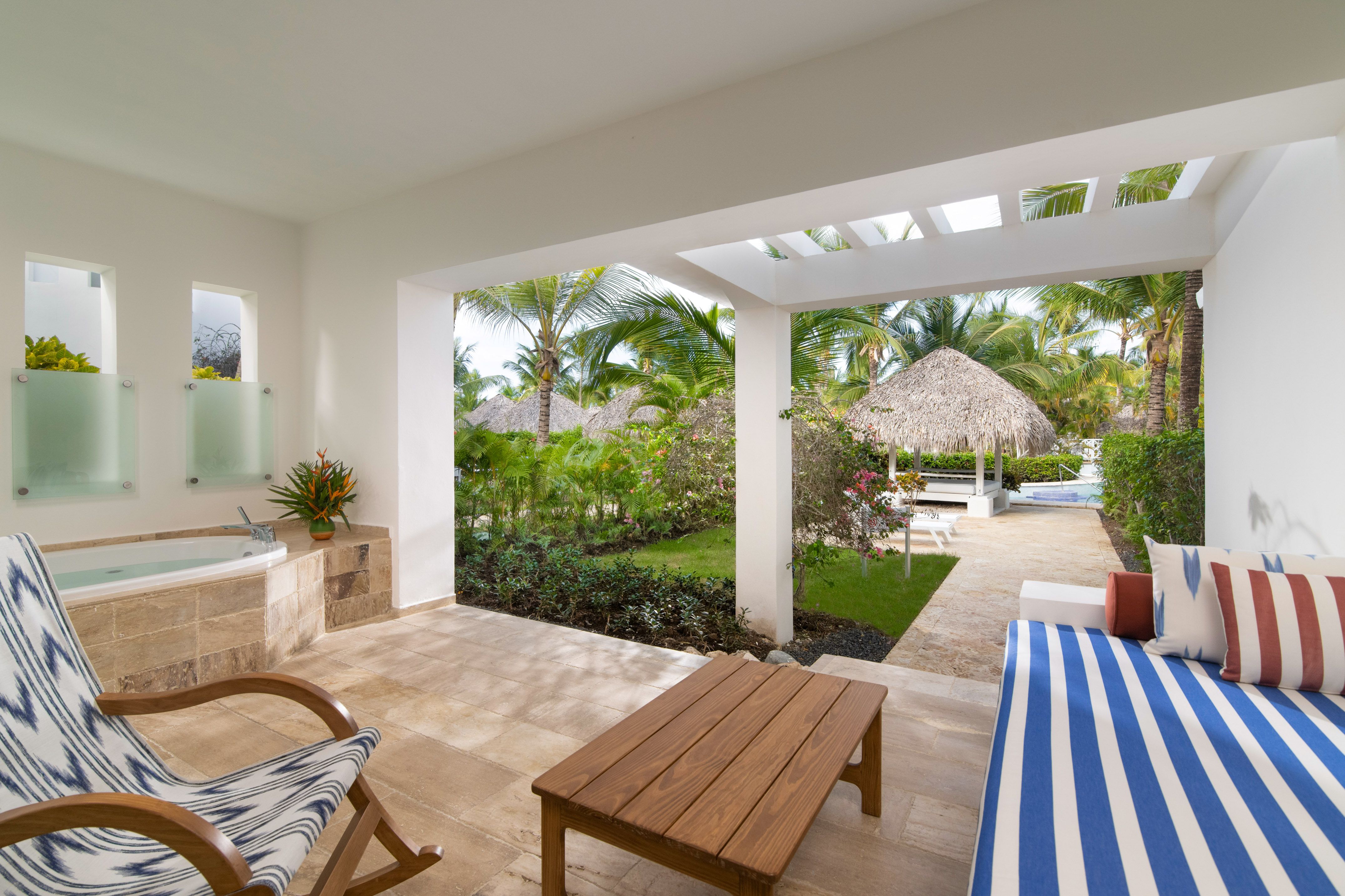 SUITE ZEL SWIM-UP