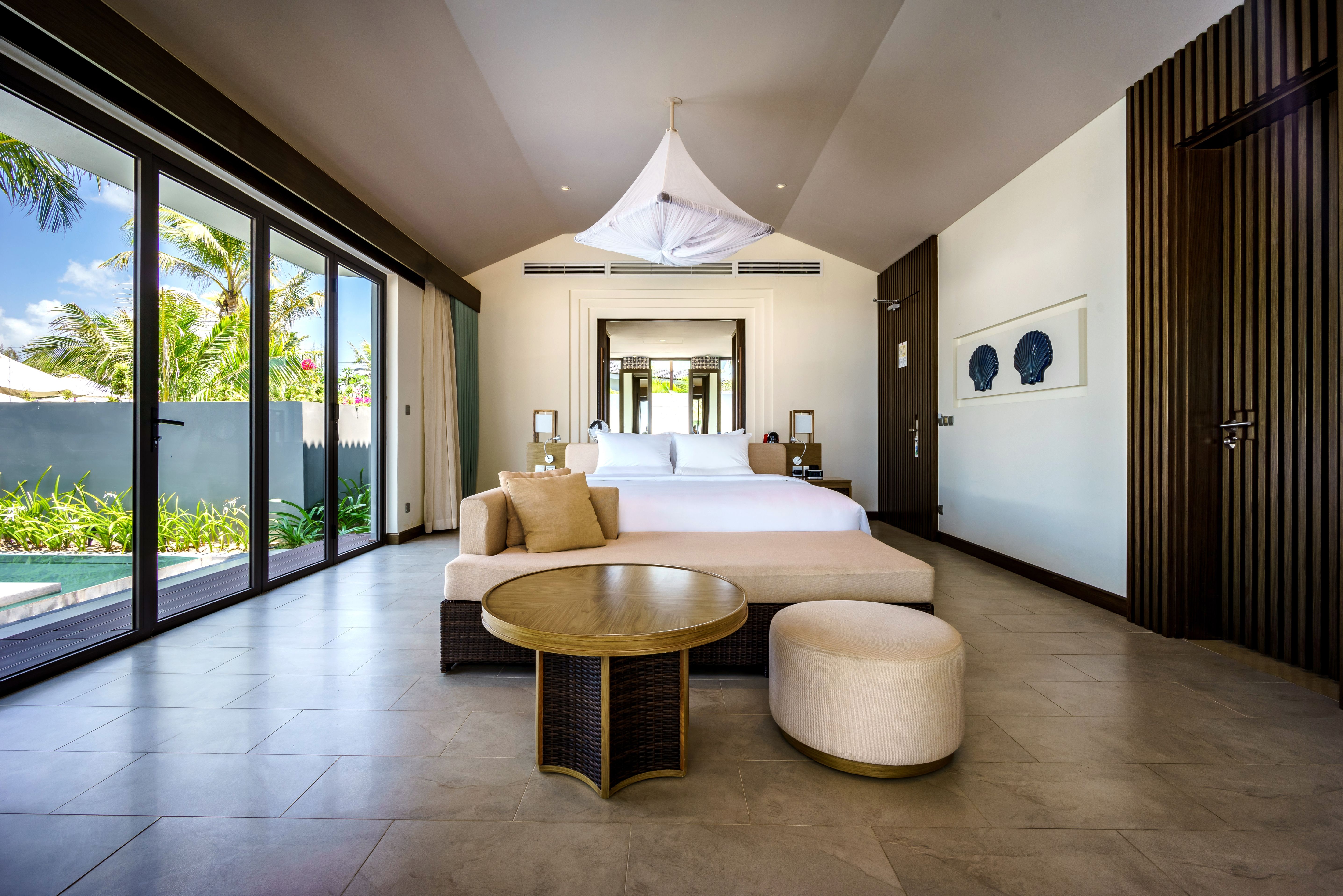 BEACHFRONT BUNGALOW WITH POOL 
