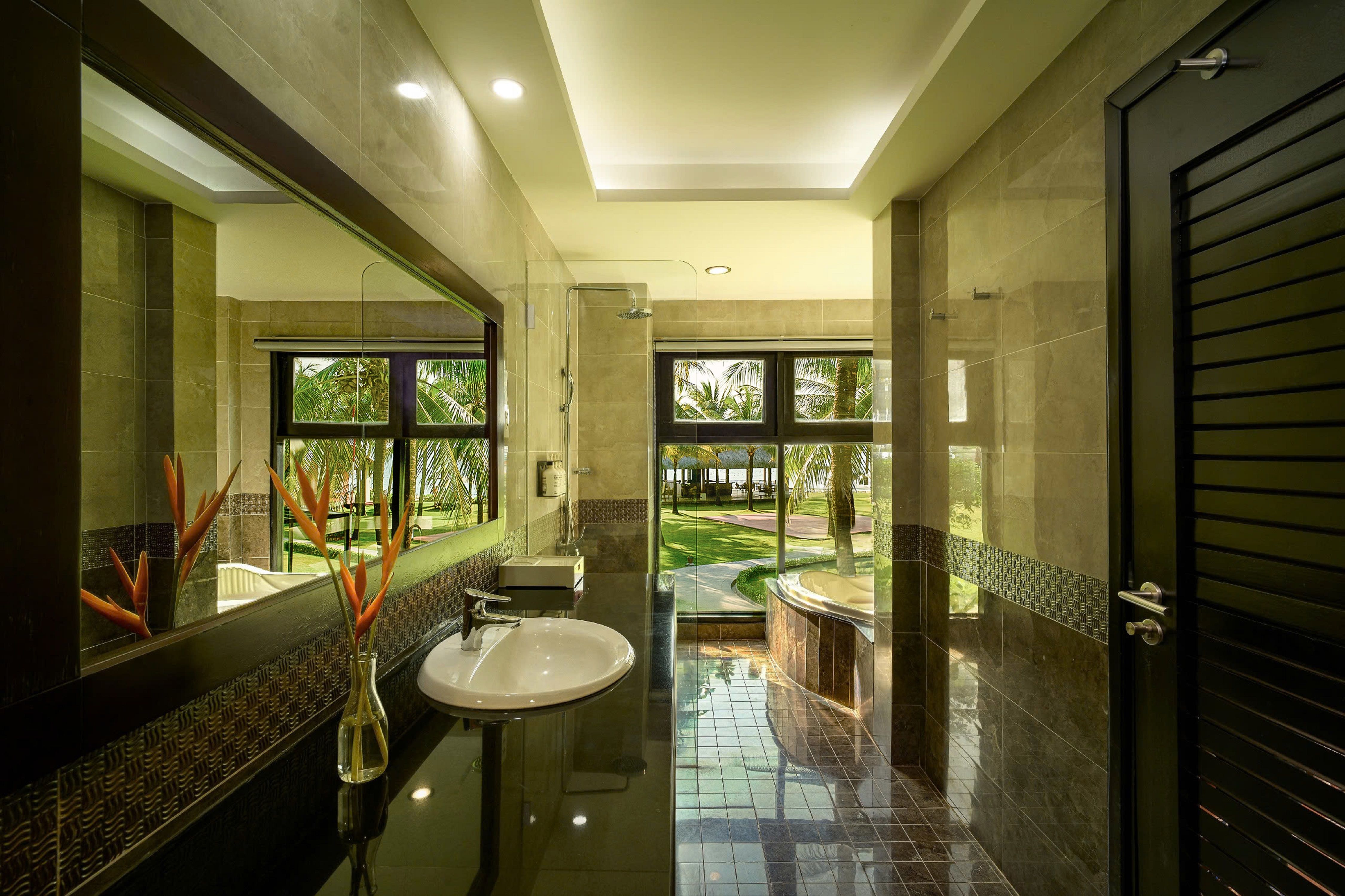 DELUXE OCEAN VIEW BALCONY OR TERRACE