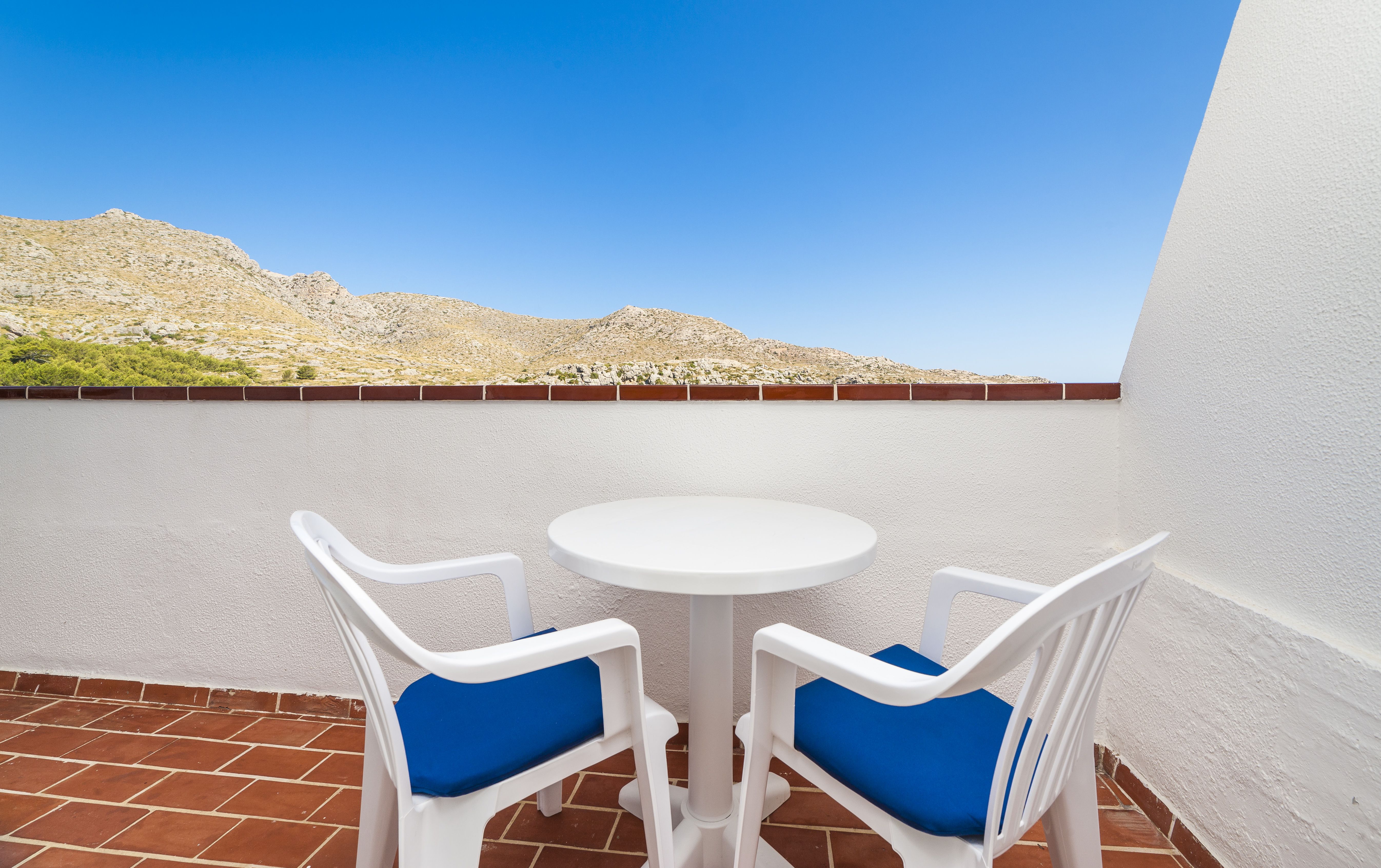 DOBLE STANDARD BALCONY