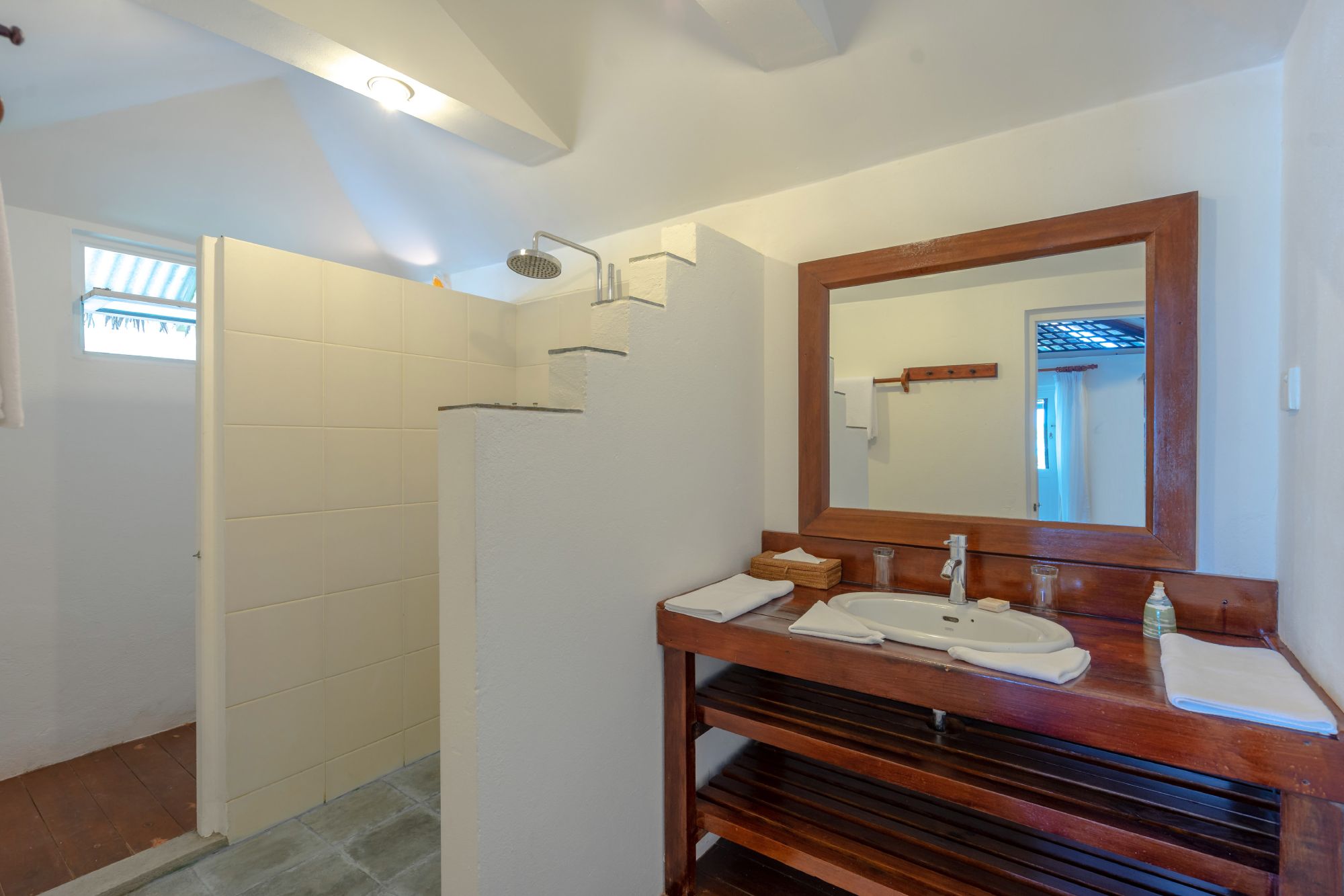 BEACH VILLA 