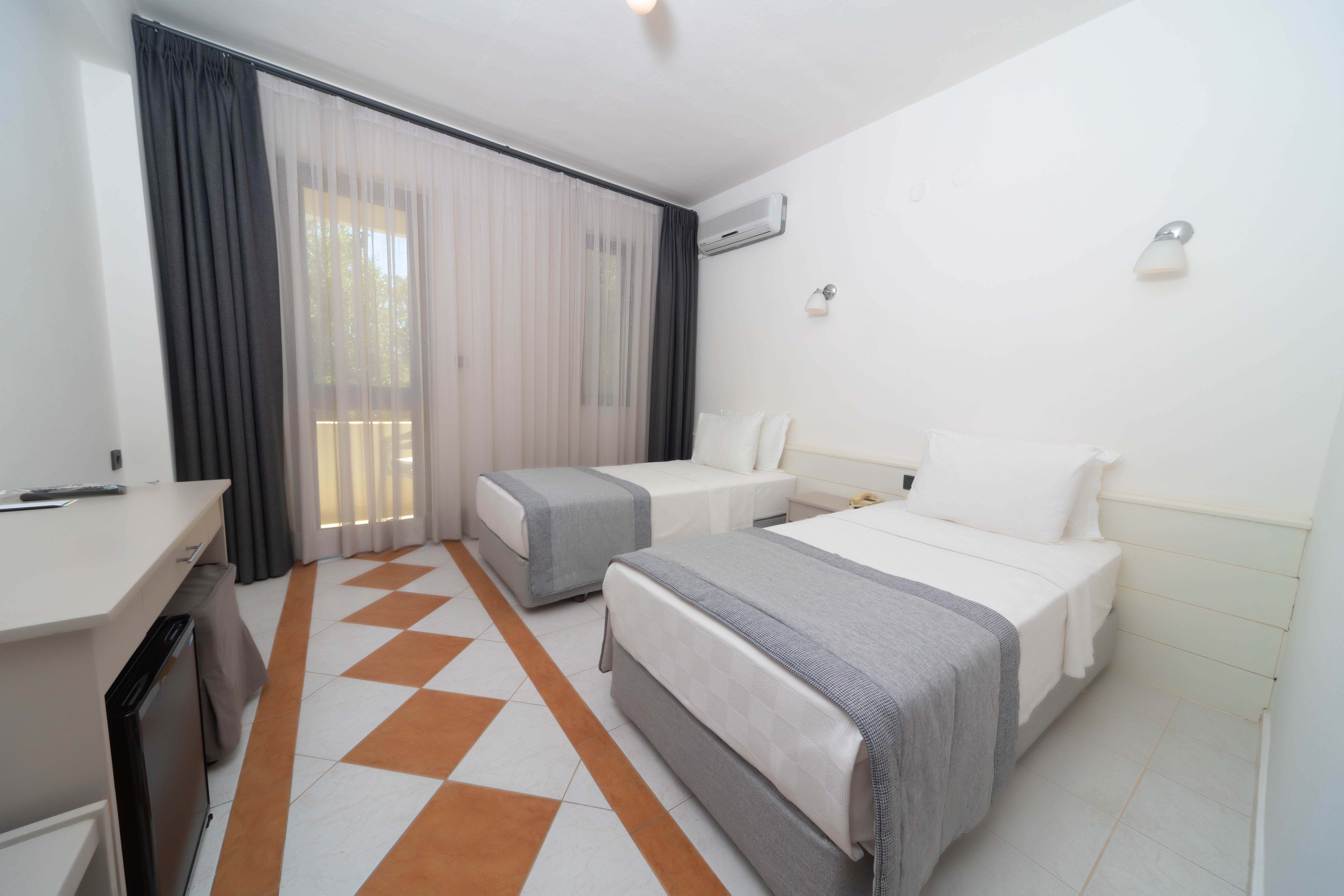Economy Single Room