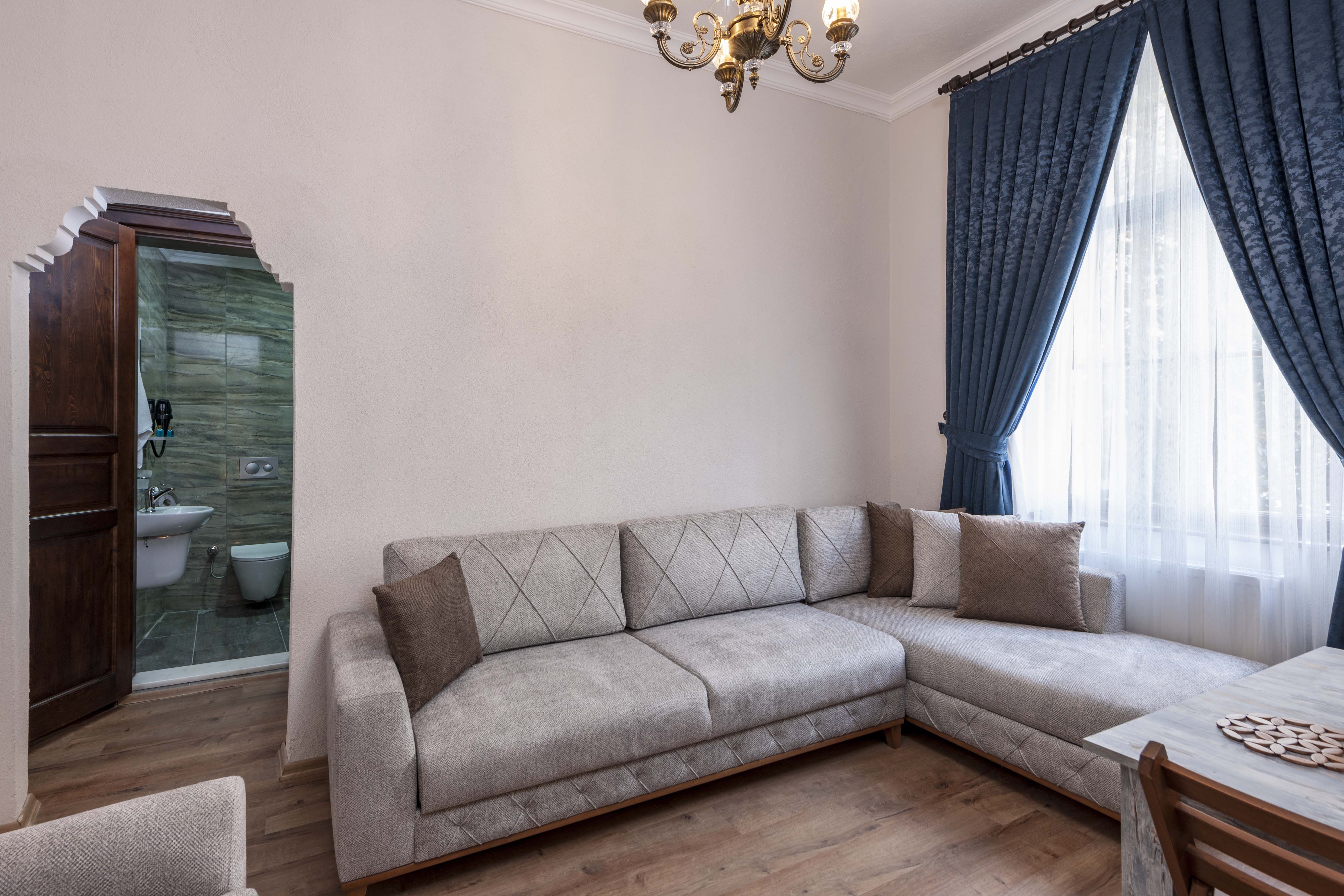 APARTMENT DELUXE