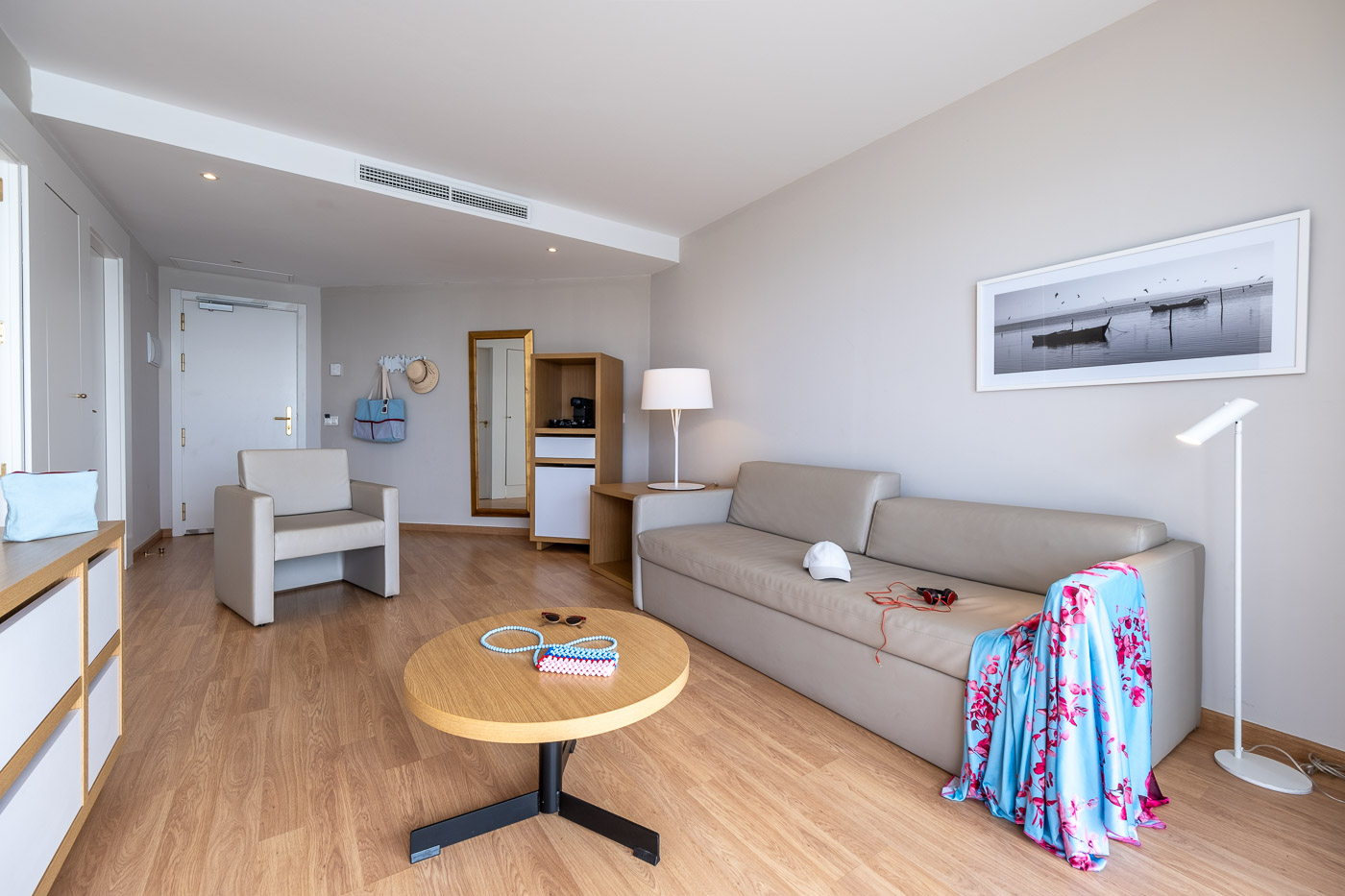 SU - SUITE (SEA VIEW)