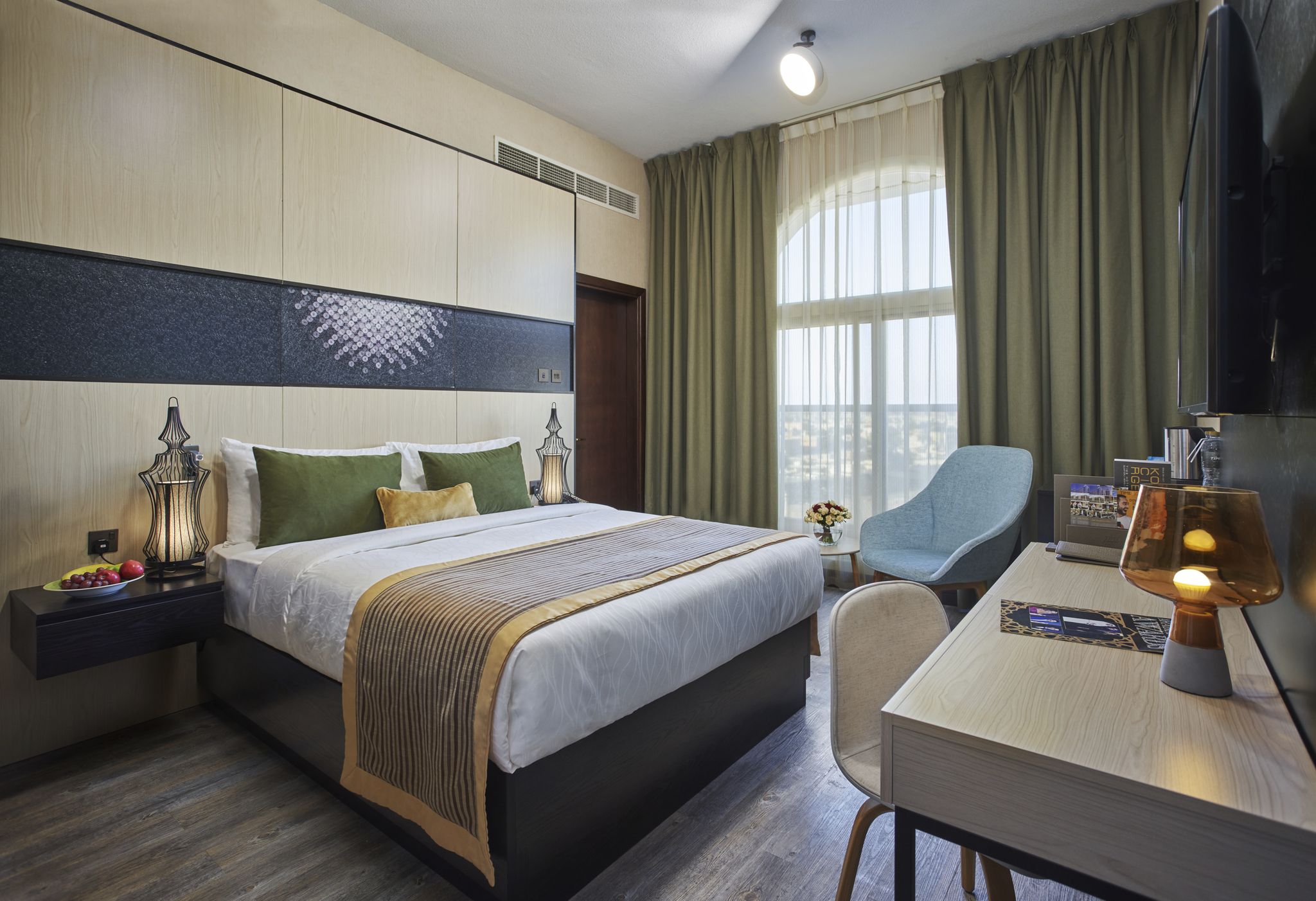 Deluxe King Room