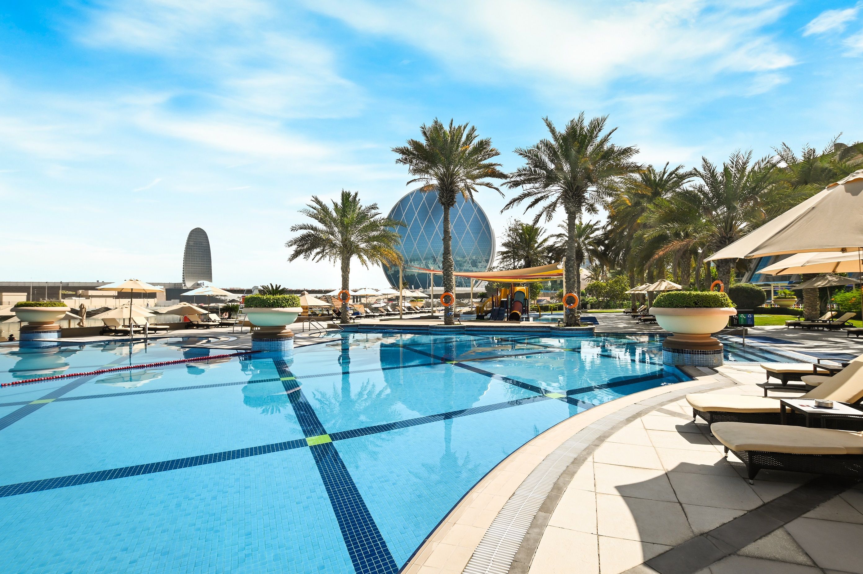 Piscina deschisă