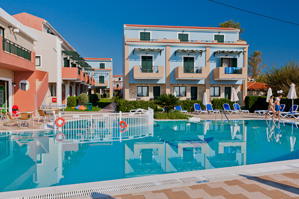 Zakynthos, Hotel Mediterranean Beach Resort, piscina exterioara.jpg