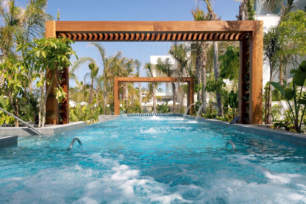 Piscina deschisă