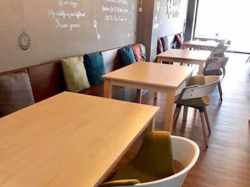 Atrium Food Bar