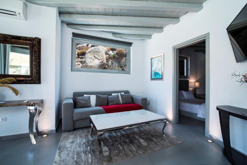 Grand Deluxe Three Bedroom Villa with Private Pool and Sea View