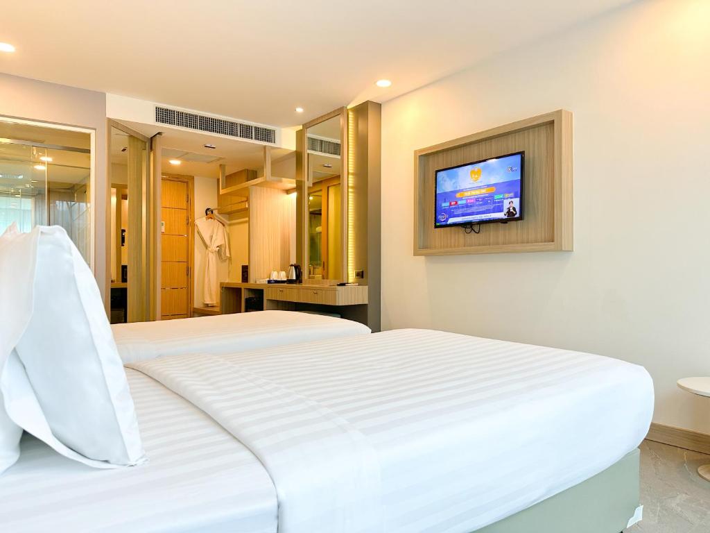 Premium Superior Twin Room